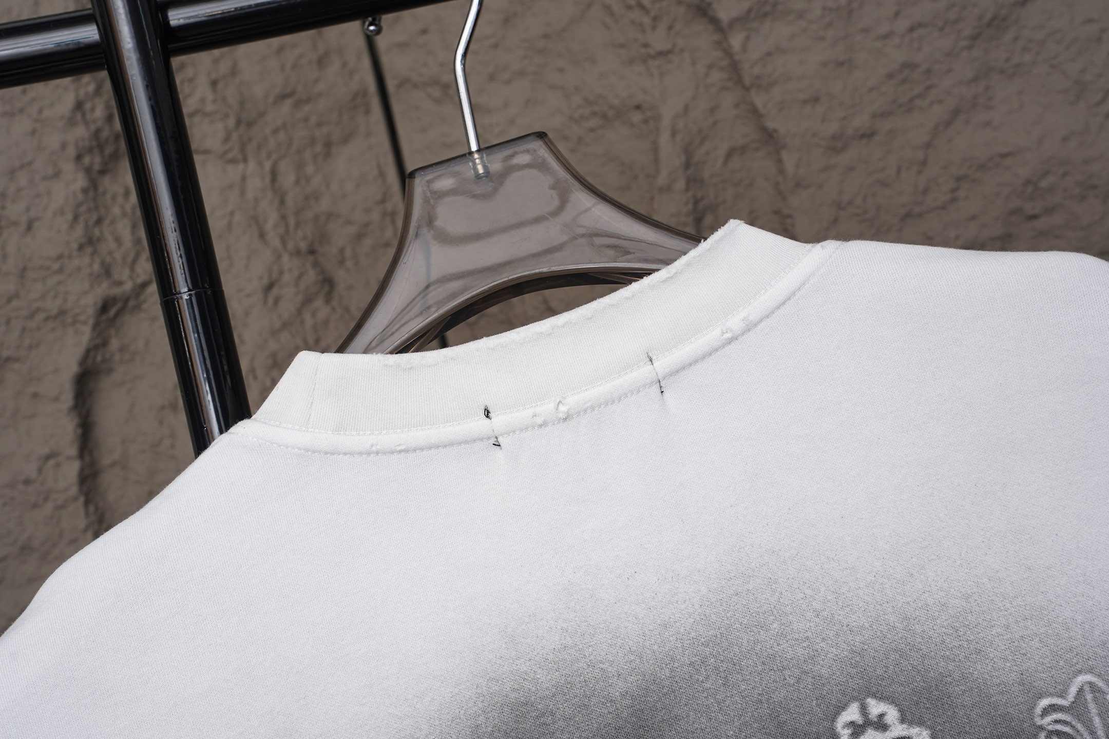 Chrome Hearts 𝗖𝗵𝗿𝗼𝗺𝗲 𝗛𝗲𝗮𝗿𝘁𝘀/克罗心2026十字架激光镭射贴布刺绣夏季新款 美式酸洗做旧激光烧花贴布绣情侣休闲短袖T恤