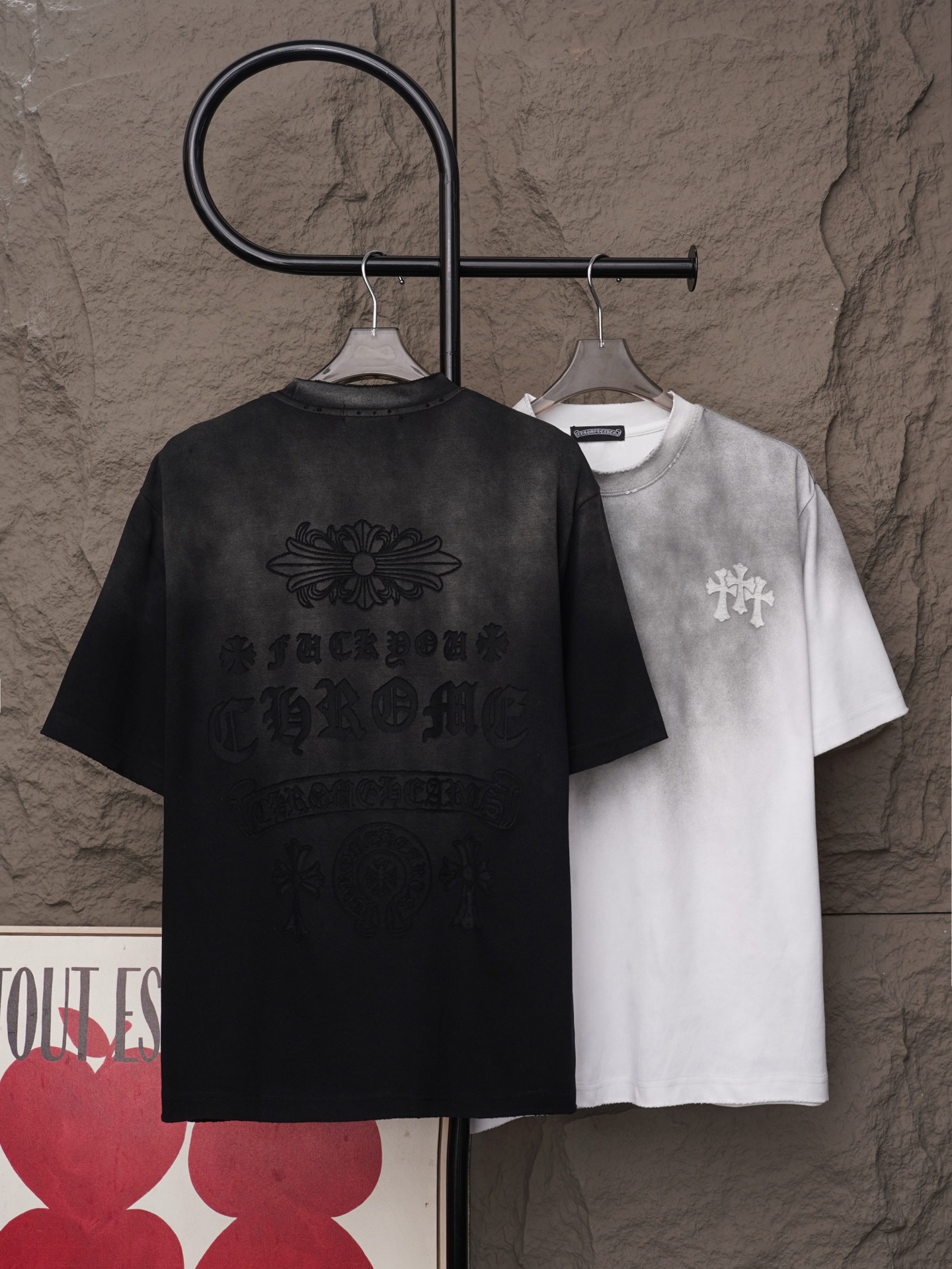 Chrome Hearts 𝗖𝗵𝗿𝗼𝗺𝗲 𝗛𝗲𝗮𝗿𝘁𝘀/克罗心2026十字架激光镭射贴布刺绣夏季新款 美式酸洗做旧激光烧花贴布绣情侣休闲短袖T恤