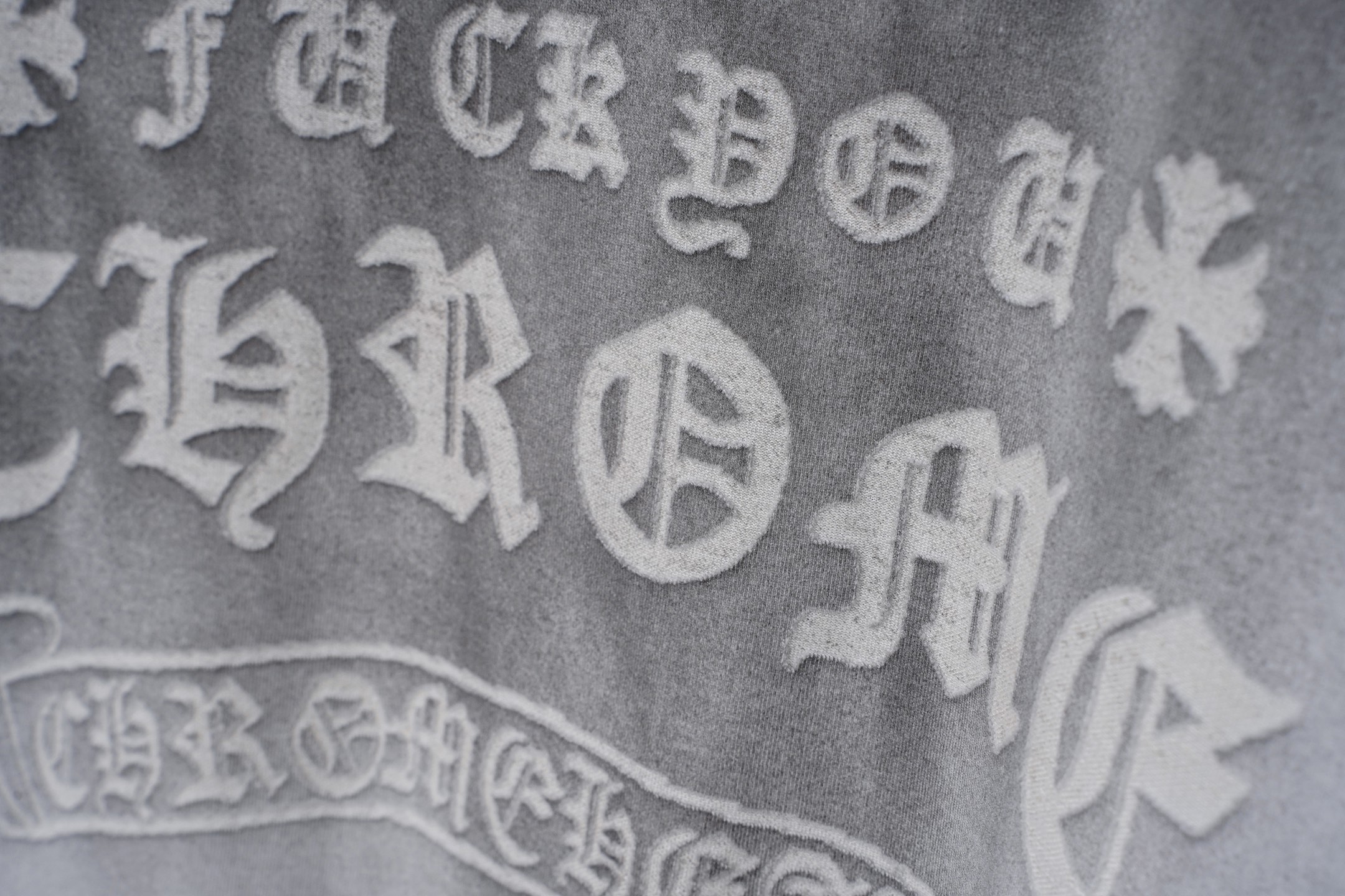 Chrome Hearts 𝗖𝗵𝗿𝗼𝗺𝗲 𝗛𝗲𝗮𝗿𝘁𝘀/克罗心2026十字架激光镭射贴布刺绣夏季新款 美式酸洗做旧激光烧花贴布绣情侣休闲短袖T恤
