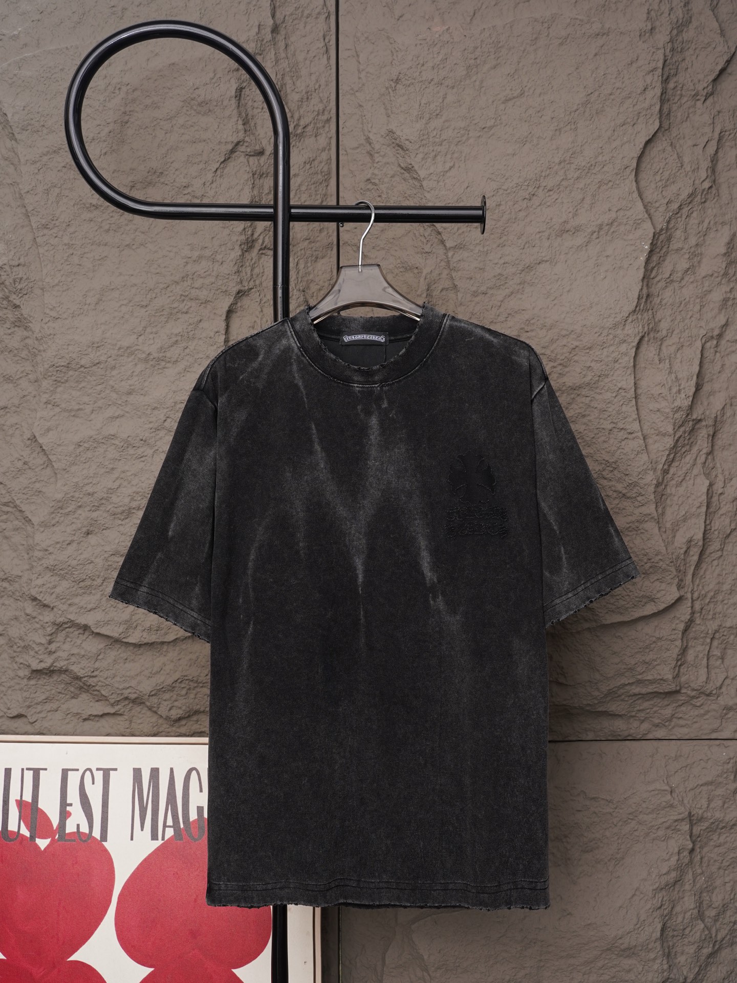 Chrome Hearts 𝗖𝗵𝗿𝗼𝗺𝗲 𝗛𝗲𝗮𝗿𝘁𝘀/克罗心2026十字架镭射激光工艺 刺绣夏季新款 美式酸洗做旧激光烧花贴布绣情侣休闲短袖T恤