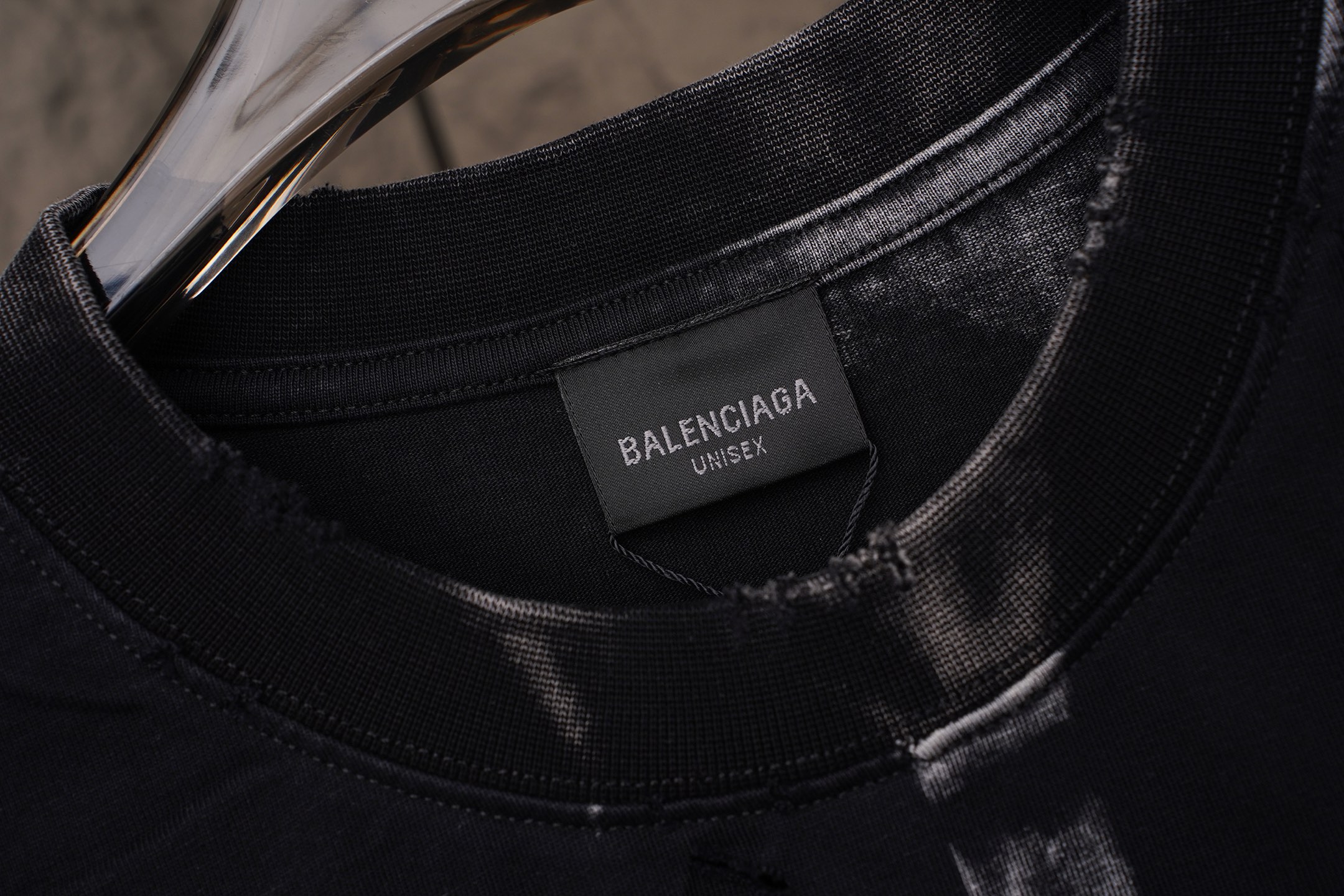 Balenciaga 𝗕𝗮𝗹𝗲𝗻𝗰𝗶𝗮𝗴𝗮/巴黎世家2026SS厚板浮雕工艺圆领短袖