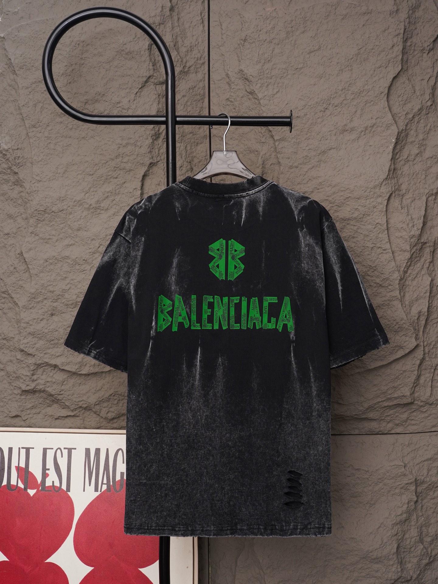 Balenciaga 𝗕𝗮𝗹𝗲𝗻𝗰𝗶𝗮𝗴𝗮/巴黎世家2026SS厚板浮雕工艺圆领短袖
