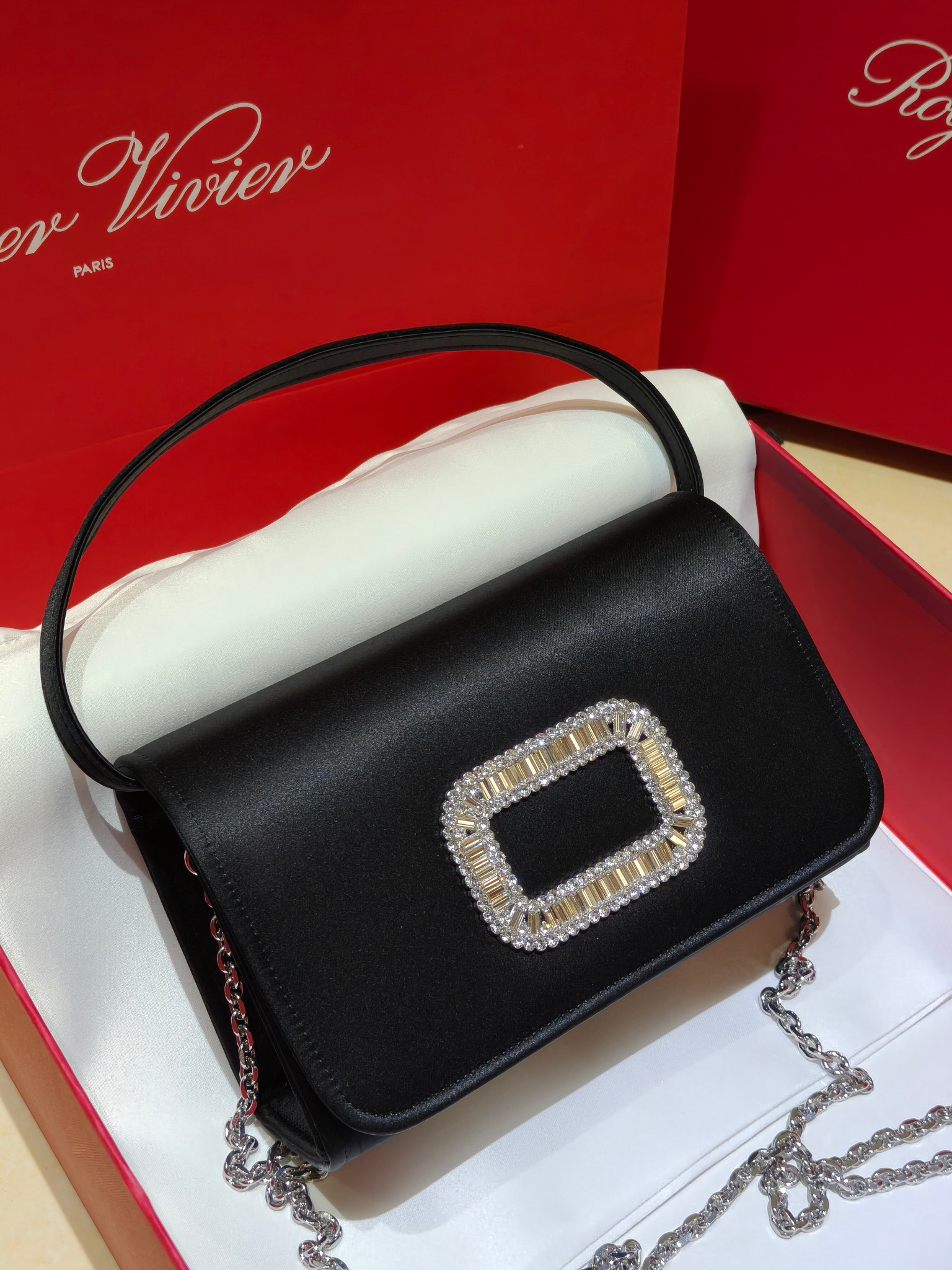 Roger Vivier Sac à Main Pilgrim Super Mini en Soie Noire avec Strass Étincelants