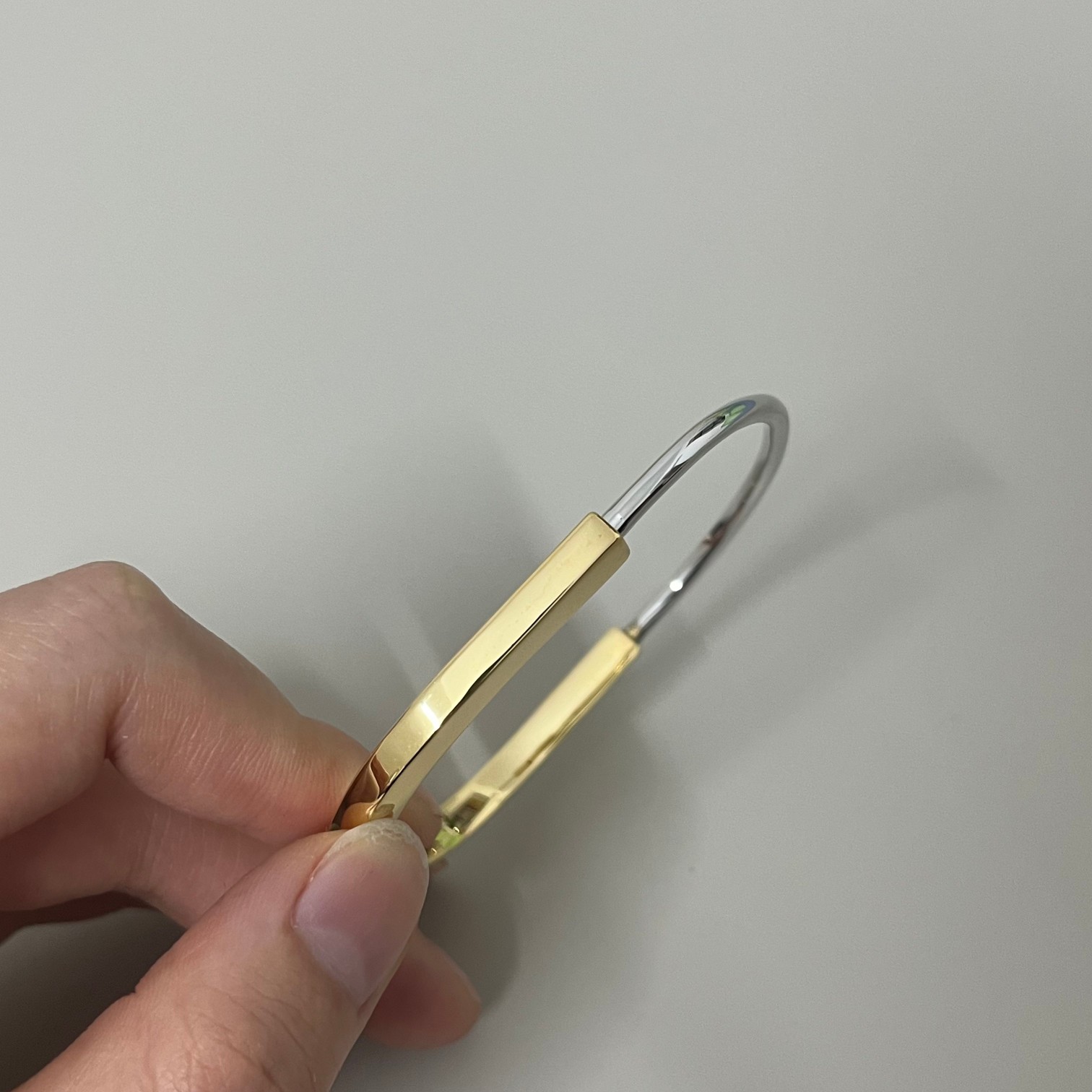 ¥158 蒂芙尼 锁头窄版光面手镯