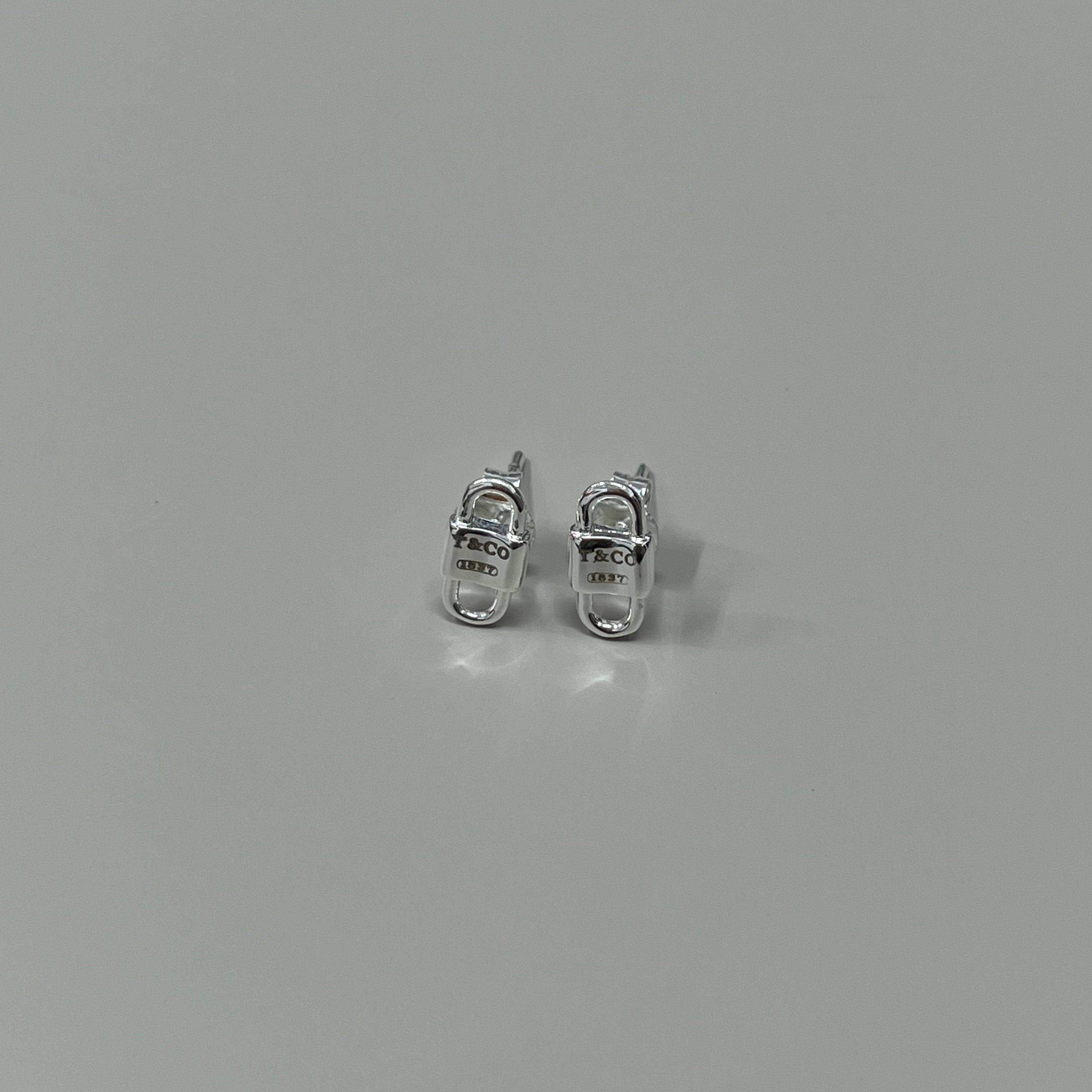 ¥108 蒂芙尼 1837耳钉
