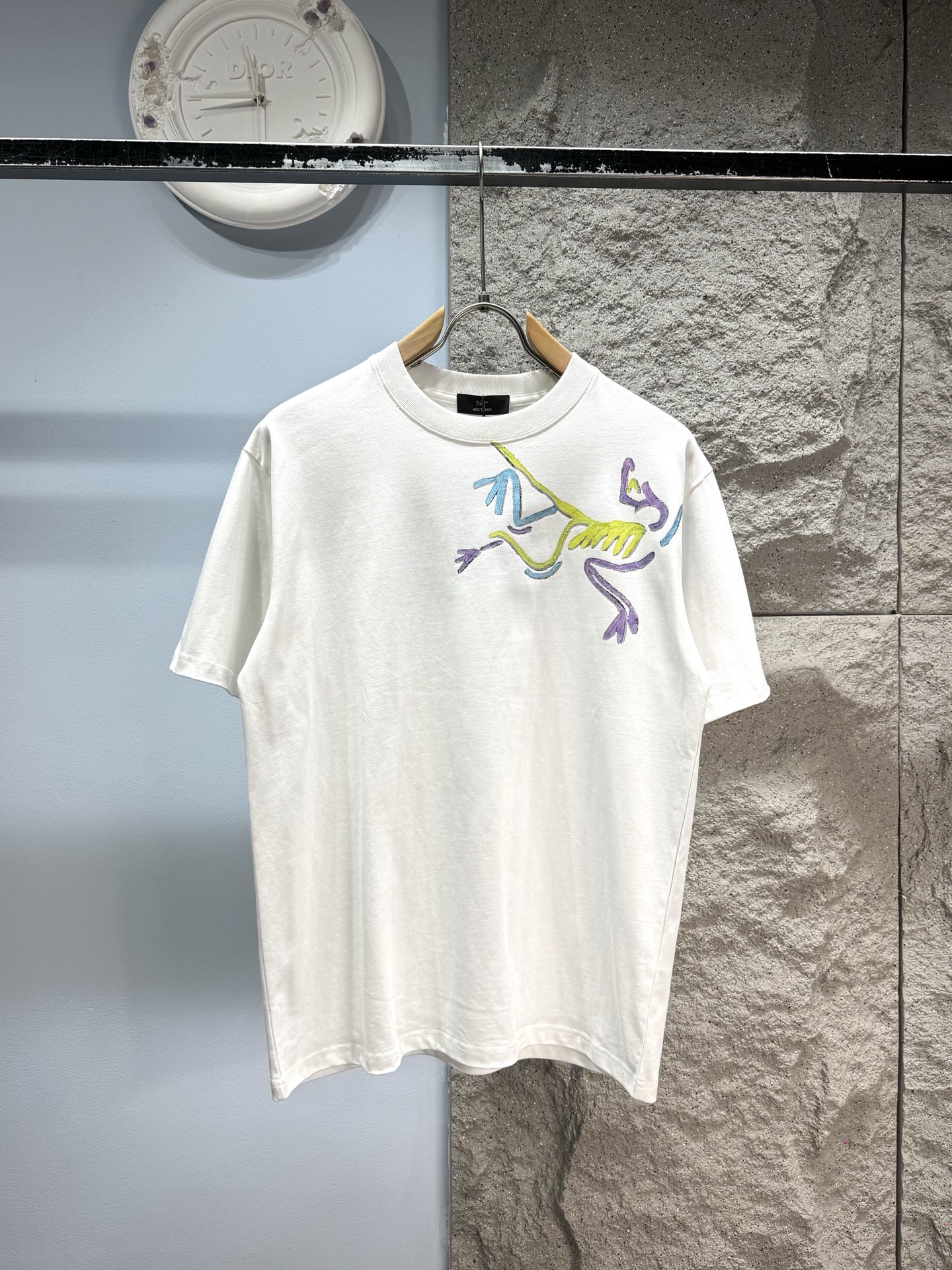 P148 ARCTERYX* Logotipo pintado de Archaeopteryx‼ ️Camiseta de manga corta® 🖤¡La parte superior del cuerpo de tela de …