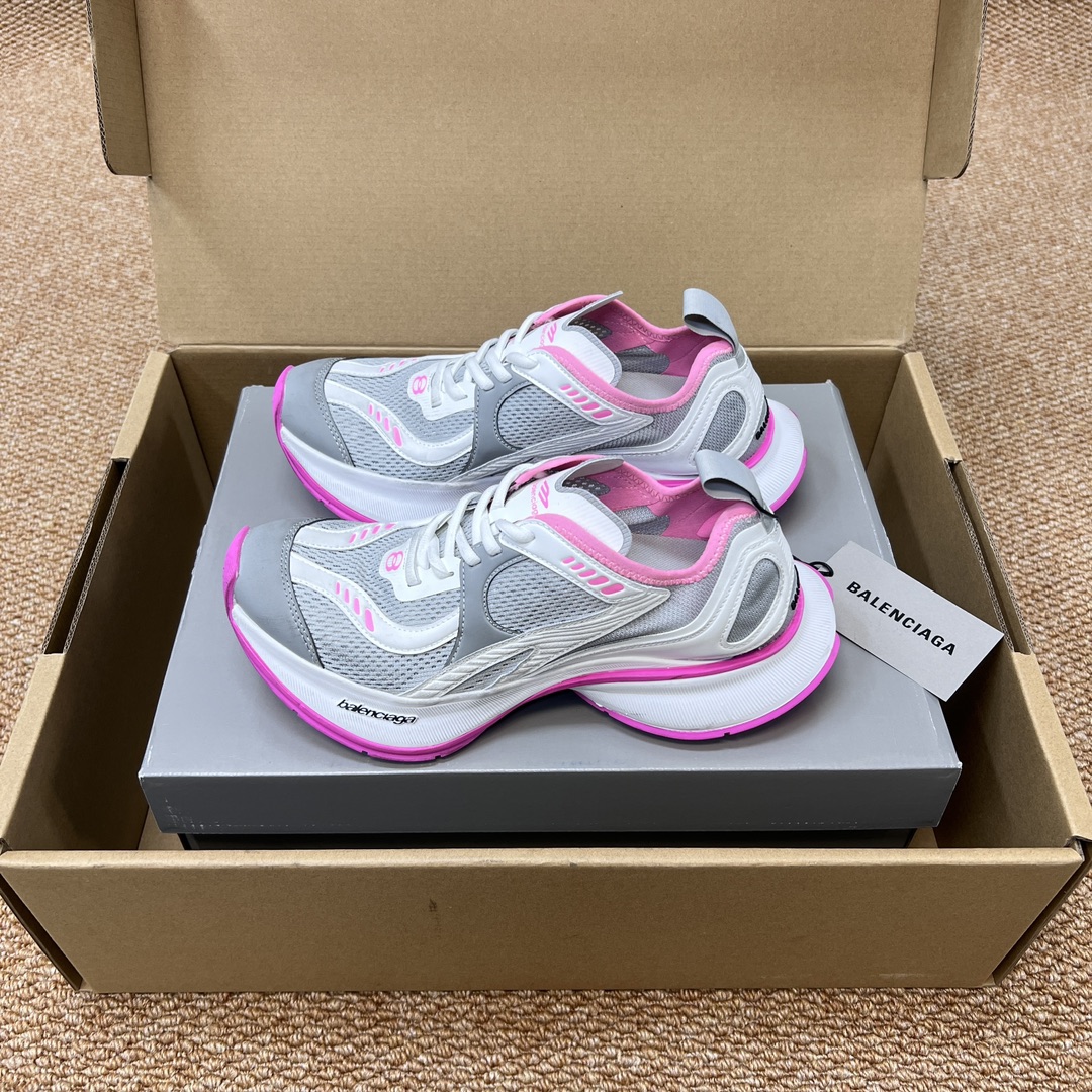 NO:236382,Top version of Balenciaga CIRCUIT printed round head mesh breathable, shock-absorbing low top running shoes outdoor functional shoes couple white powder. The old-fashioned process restores the ZP polishing effect retro and fashionable. Fabric: uses flying mesh drop glue composite splicing special metal leather embossed, outsole high foaming combination rubber outsole light and wear-resistant!  Packaging: Airplane box reinforcement packaging!  Size: 35-39 (a size larger, wear 36 and 35), casual shoes/sports shoes, balenciaga, balenciaga, sneakers19860909顶级版本Balenciaga巴黎世家CIRCUIT 印花圆头网面透气 减震低帮 跑步鞋户外功能鞋情侣款白粉. 做旧工艺还原ZP擦色做旧效果复古时尚. 面料:采用飞织网状滴胶复合 拼接特殊金属皮料压纹 大底高发泡组合橡胶大底轻便耐磨！ 包装:飞机盒加固包装！ 码数:35-39码（偏大一码穿36拍35码),休闲鞋/运动鞋,balenciaga,balenciaga,sneakers,Women's Shoes