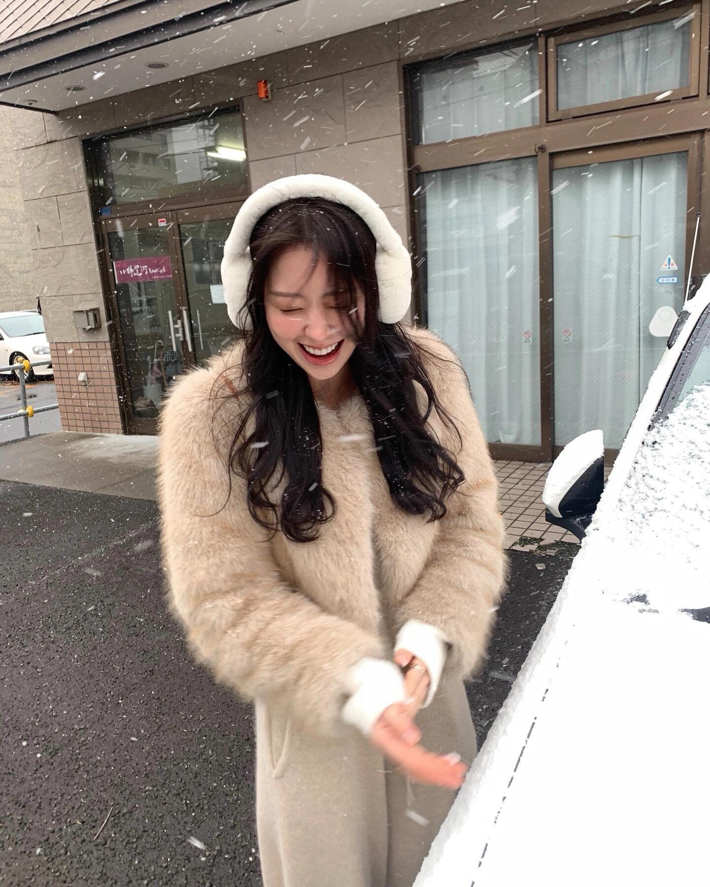 NO:590748,look,,alexander wang19860909look,,alexander wang,Women's clothing