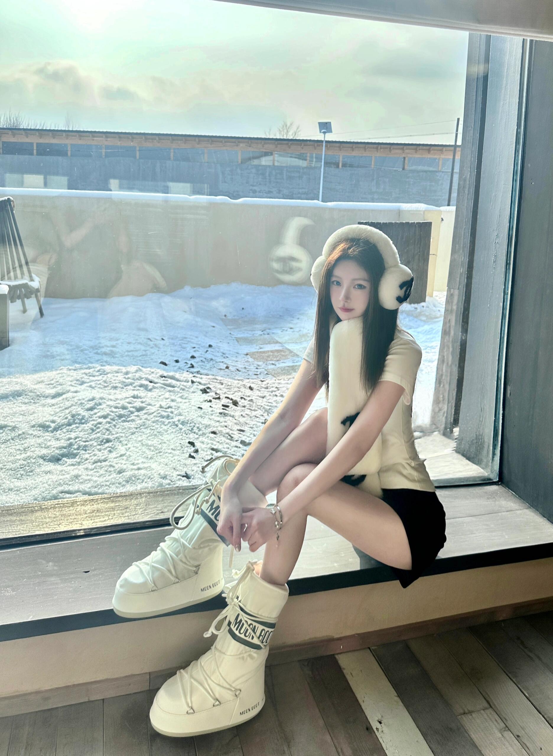 NO:608429,Minimalist white moonlight outfit look,,alexander wang19860909极简白月光 穿搭look,,alexander wang,Women's clothing