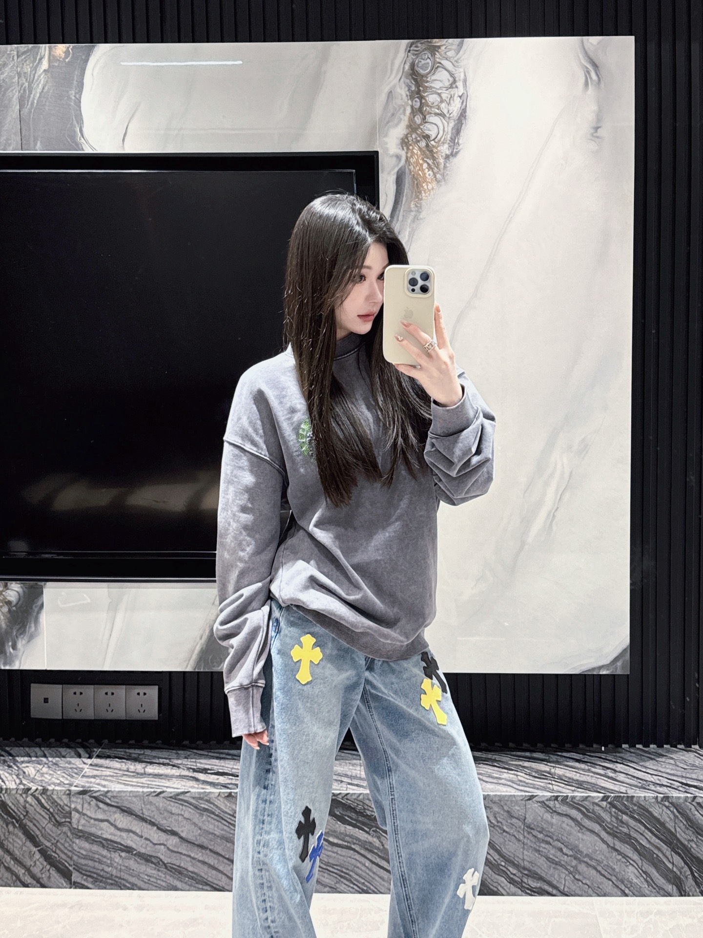 NO:499772,High-end fashion, I have to look at Croxin~~, Chrome hearts, alexander wang19860909高级时髦 还得看克罗xin~~,,chrome hearts,alexander wang,Women's clothing