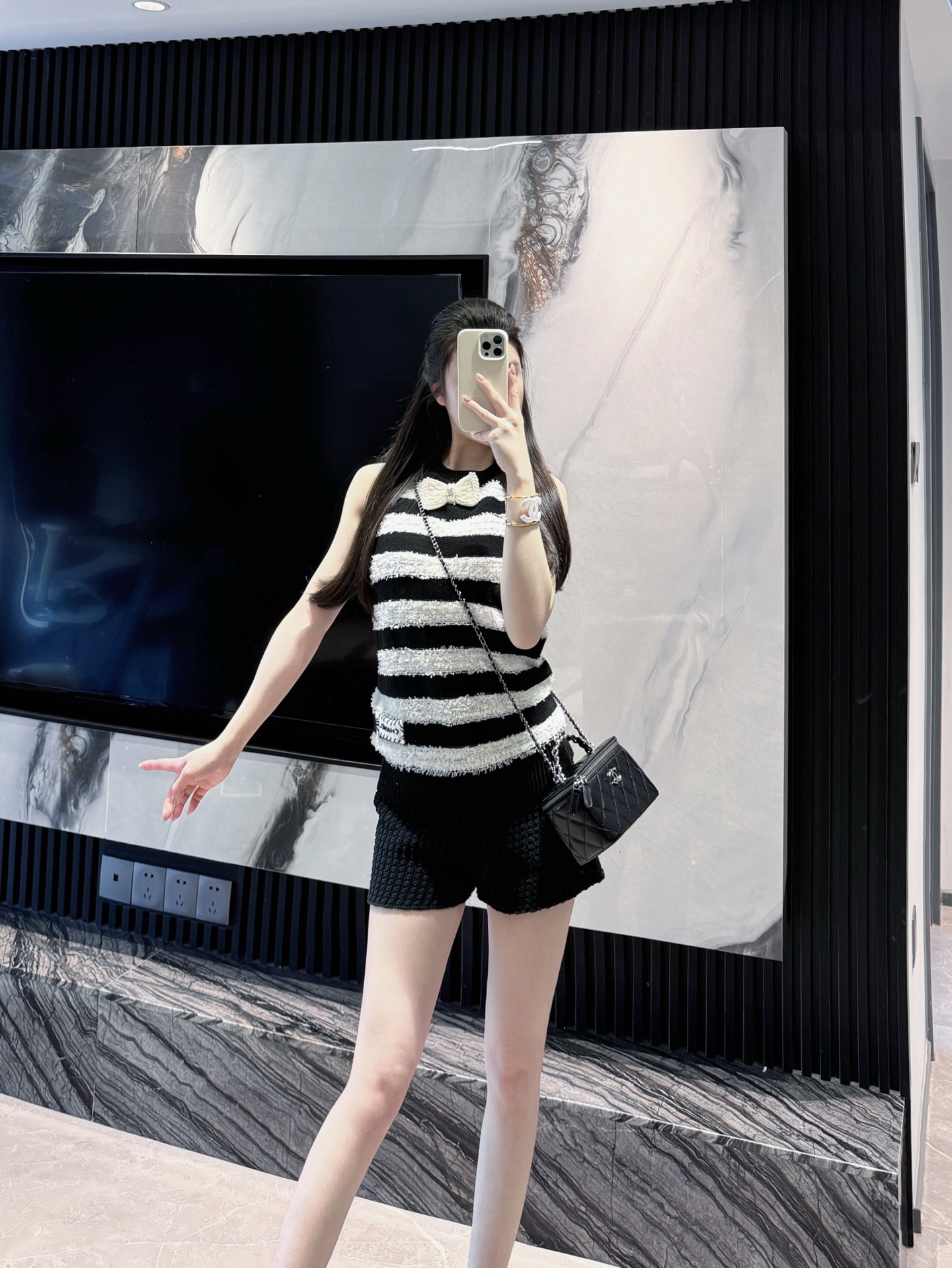 NO:738997,Well-behaved and temperamental,19860909又乖又气质,,,Women's clothing