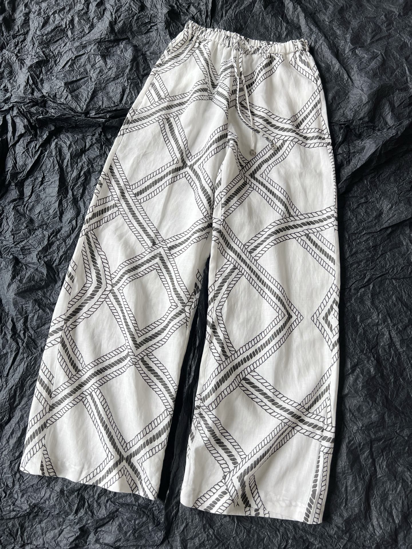 NO:473254,Real photo of white details. Very high-end 'scarf' print, alexander wang19860909白色细节实拍图 好高级的“丝巾”印花,,alexander wang,Women's clothing