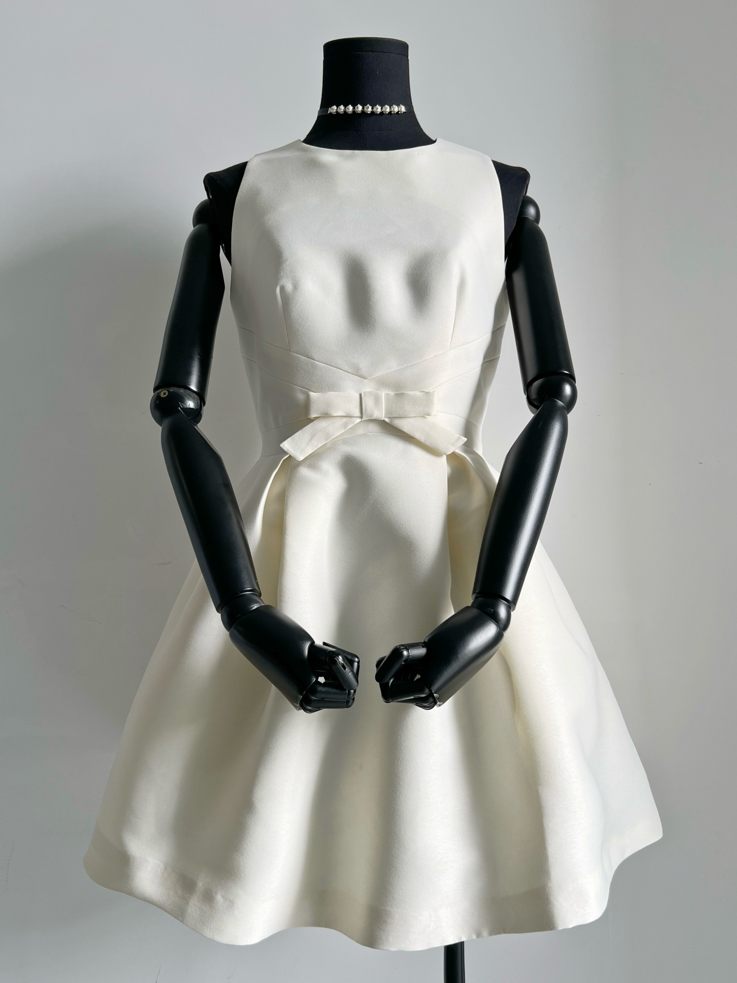 NO:790567,We are responsible for your summer wardrobe. Just buy the dress and we will update it. Collect ZY's good aesthetics and high-quality items. The custom-made fabric skirt is straight and stylish. The waist is cut with 3D technology and the upper body makes the whole person three-dimensional. Whoever wears a walking princess dress is more beautiful. It can be worn daily or to attend parties because the design is simple and elegant enough to be worn more frequently. Skirts,19860909承包你们夏天的衣橱 入手连衣裙蹲好我们更新就行了 集齐ZY好审美和优质单品 对版定制面料裙摆挺拔有型 3D工艺剪裁收腰 上身显得整个人都很立体 行走的公主裙谁穿谁美 可以日常也可以出席聚会 因为设计足够简单大气穿着频率更高,,skirts,,Women's clothing