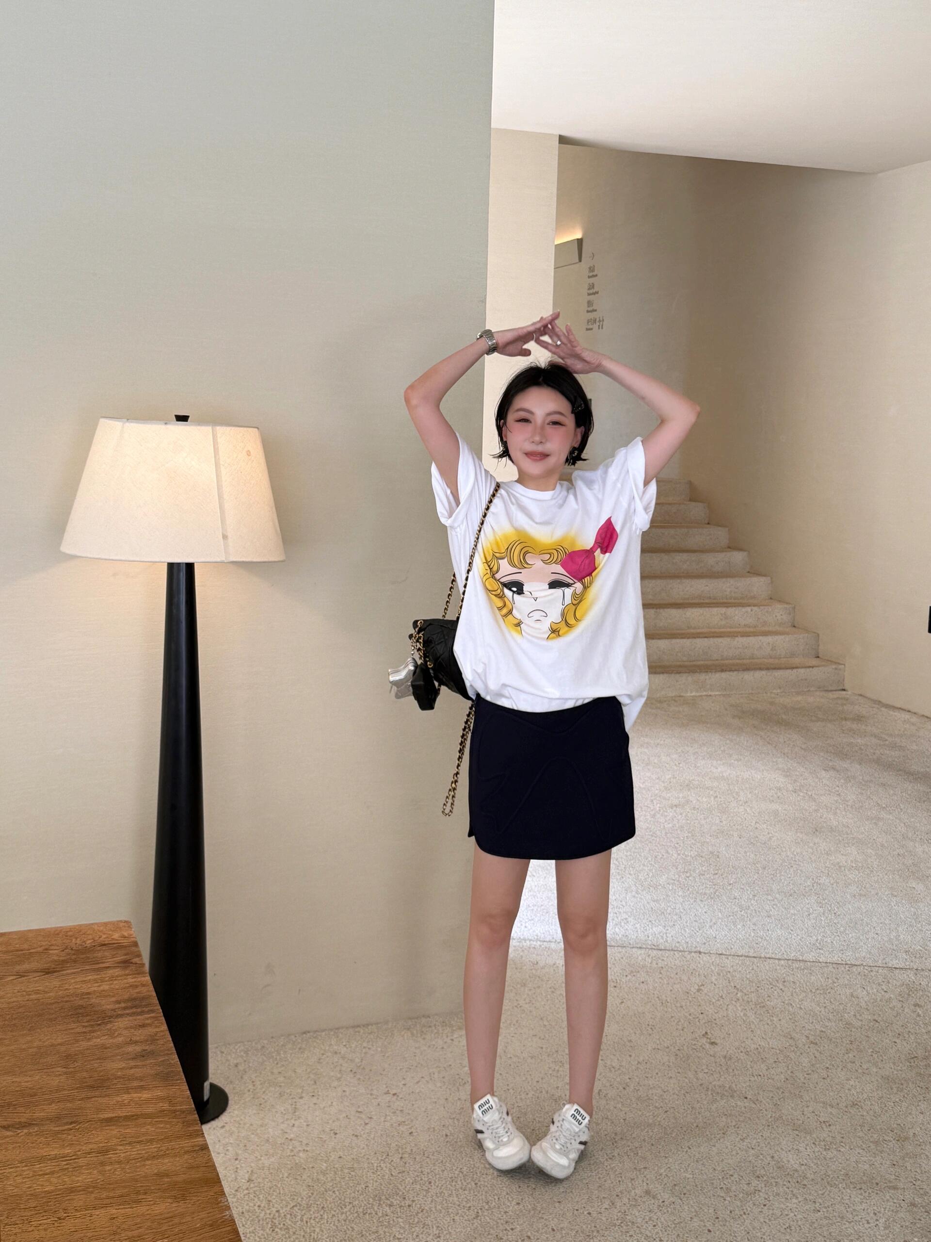 NO:471103,It's summer, the atmosphere is good, alexander wang19860909是夏天阿 氛围感好好,,alexander wang,Women's clothing