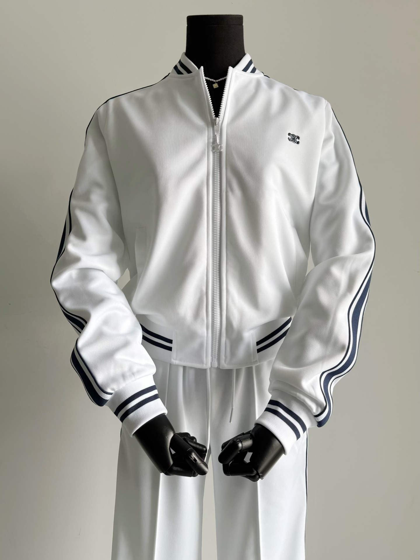 NO:496000,Real photos of series jackets mark my customized threads. They are straight and elastic, and are definitely not stiff and cheap, jackets & coats, alexander wang19860909系列外套实拍图 mark一下我家定制螺纹 挺拔富有弹力,绝不是生硬廉价货,,jackets & coats,alexander wang,Women's clothing