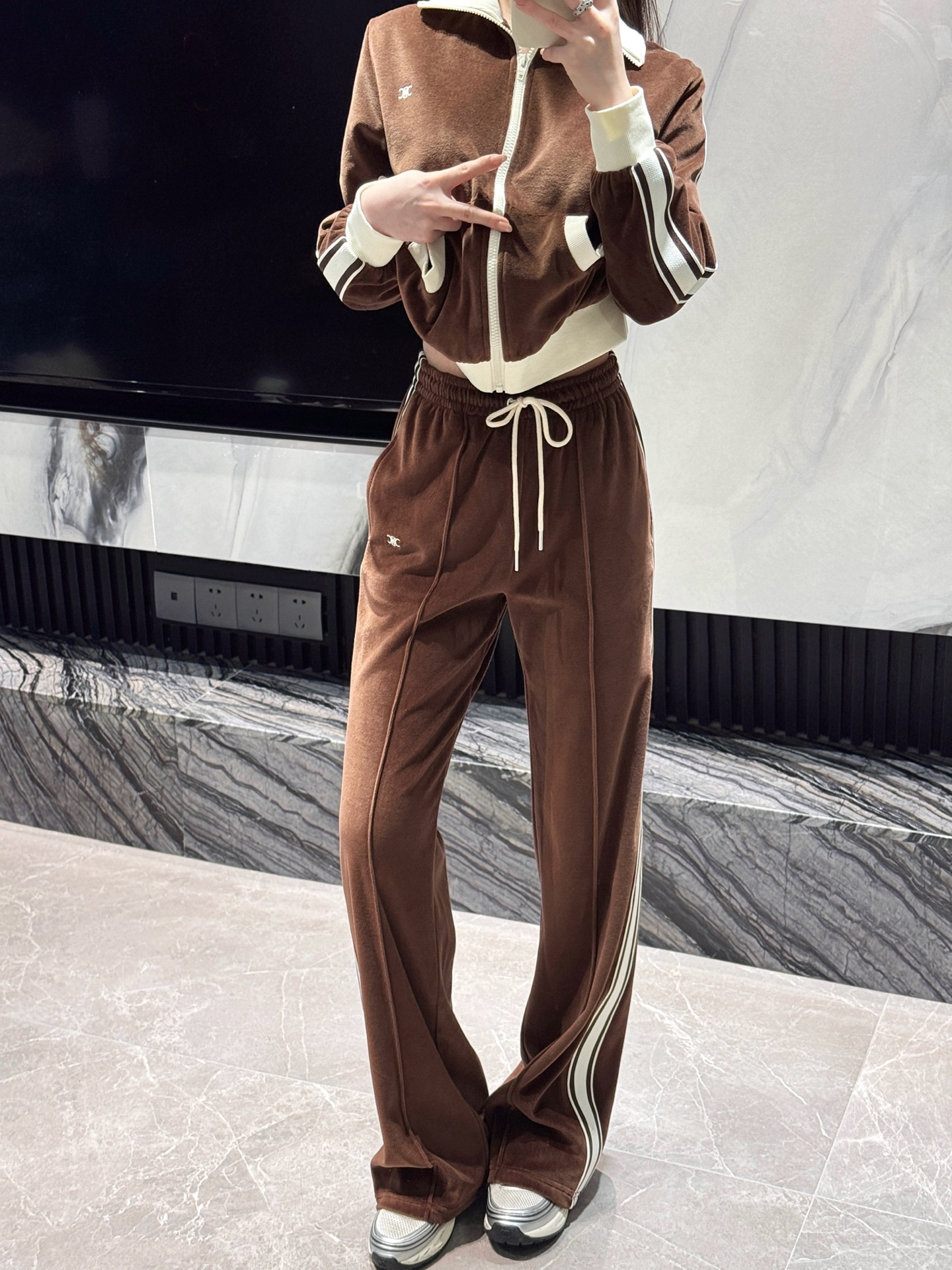 NO:502516,My own model looks 168 high upper body S-size set, alexander wang19860909自家模特look 168高上身一套S码,,alexander wang,Women's clothing