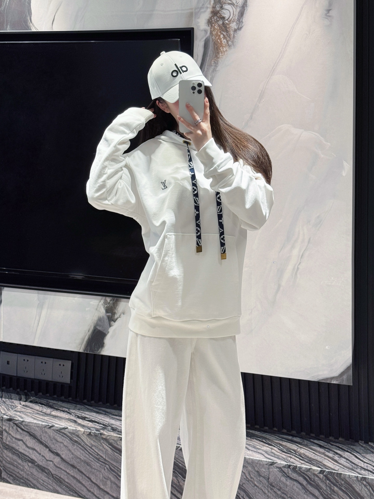 NO:499803,My own model looks 168 high upper body S-size effect, alexander wang19860909自家模特look 168高上身S码效果,,alexander wang,Women's clothing