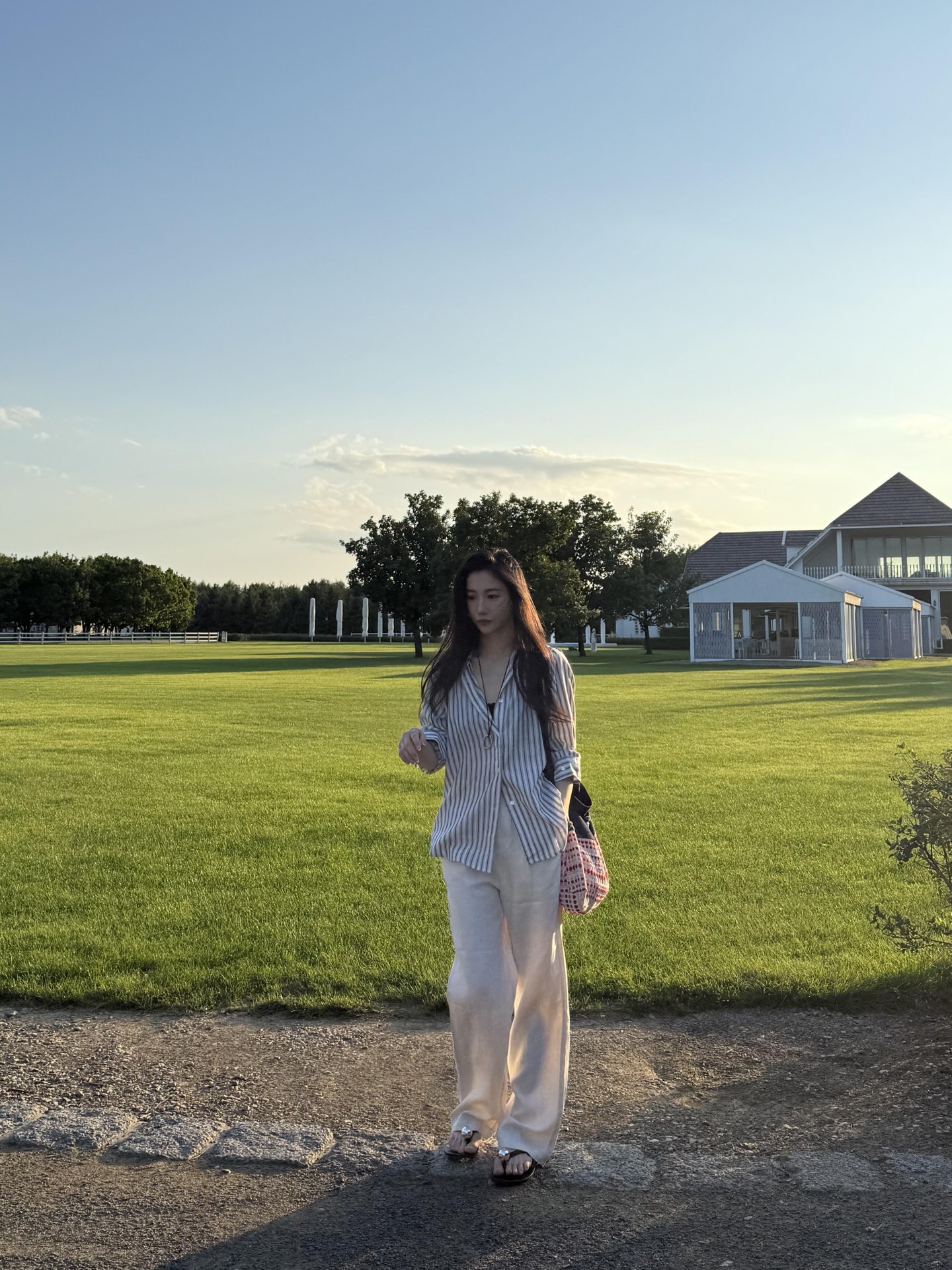 NO:472062,Raf is really good. It is suitable for many occasions, alexander wang19860909拉夫真的好chill 多场合适用,,alexander wang,Women's clothing