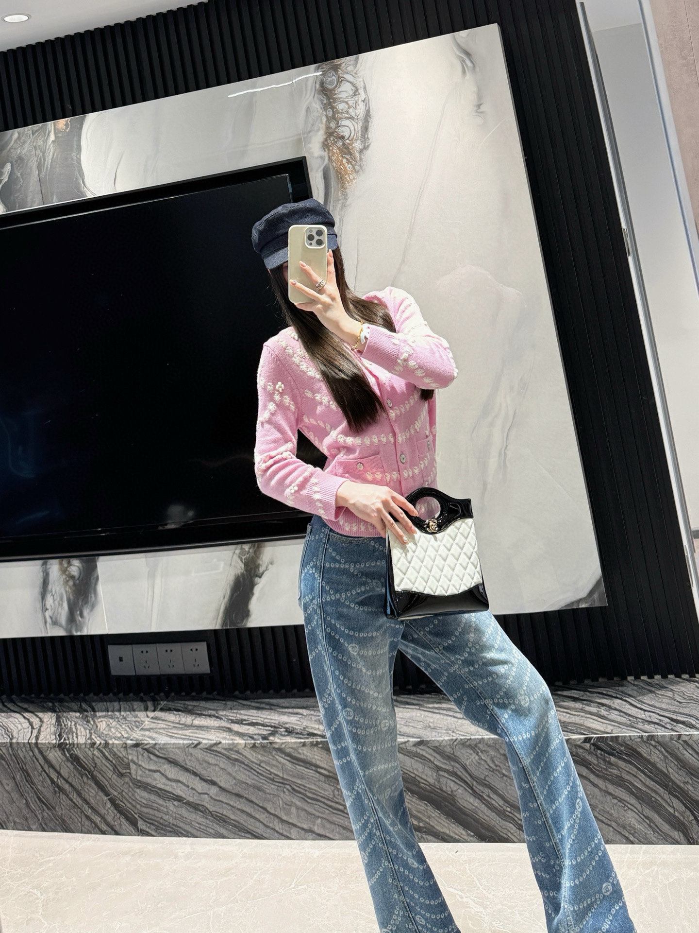 NO:473262,Wear pink in early spring. There are also jeans, alexander wang19860909早春就穿粉 搭配的牛仔裤也有,,jeans,alexander wang,Women's clothing