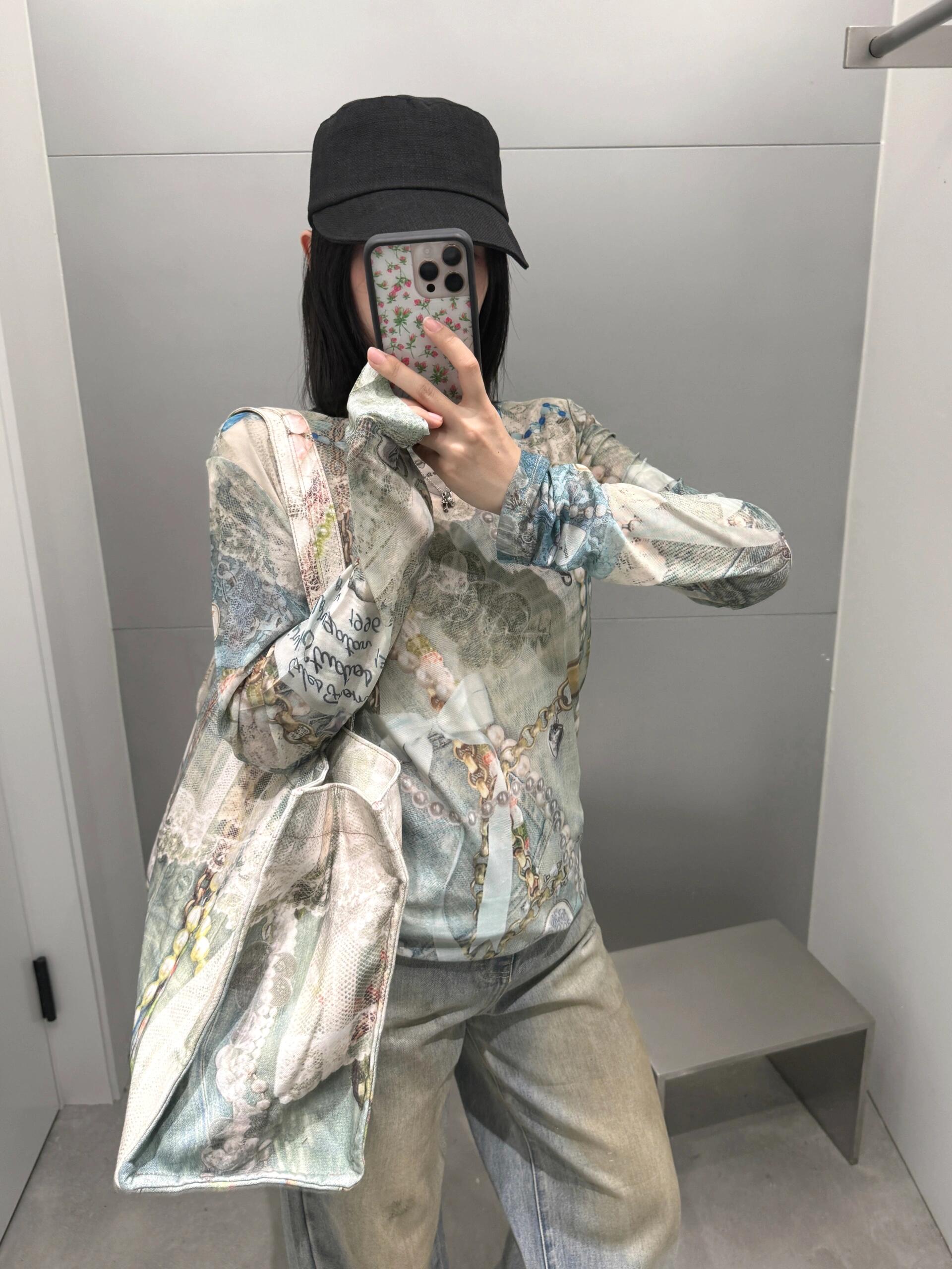 NO:473278,The comfort of the style is superb, alexander wang19860909版型舒适度 都超级绝,,alexander wang,Women's clothing