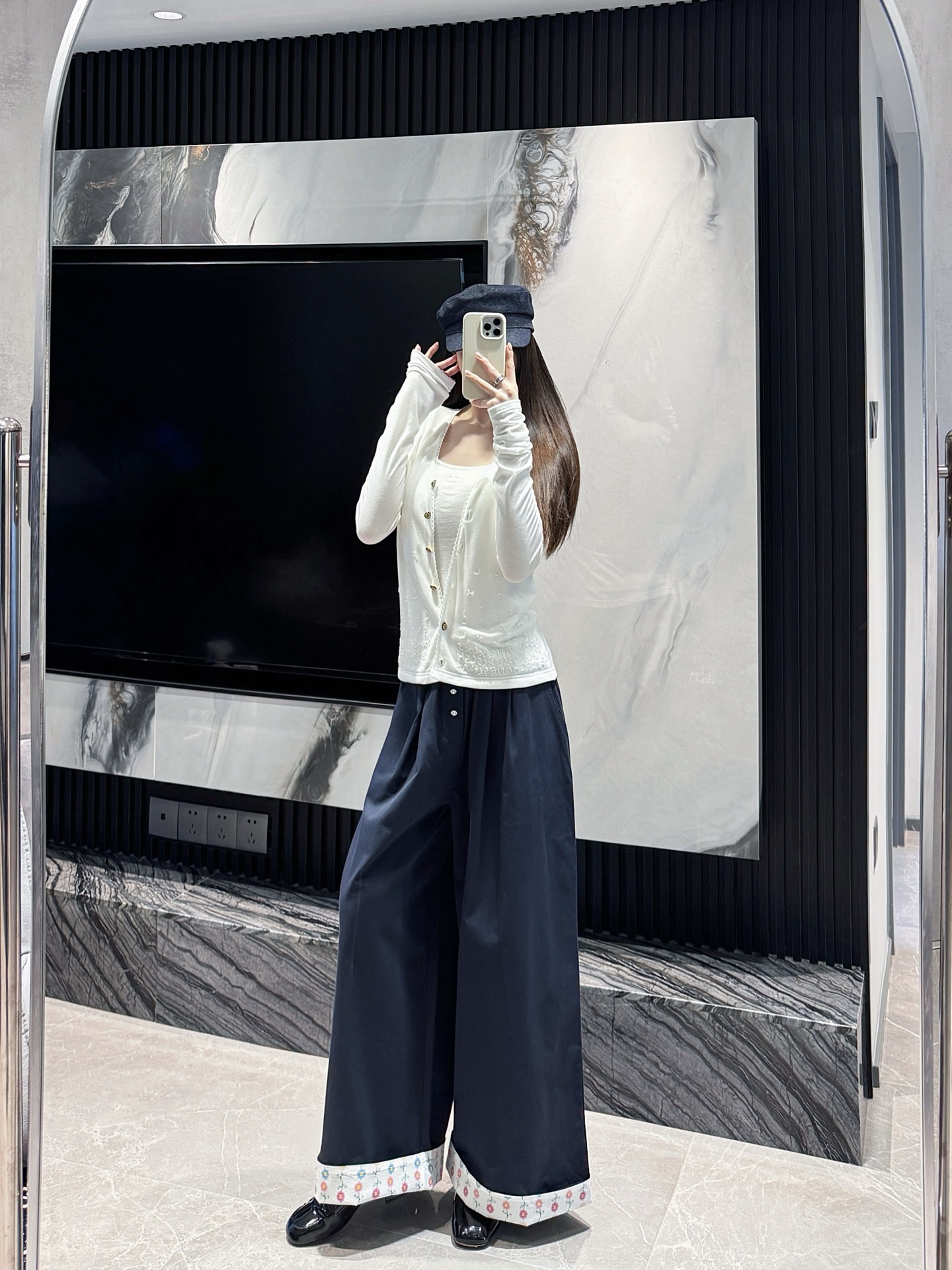 NO:474129,High-end and classy pants look like this, alexander wang19860909高端有档次的裤子 长这样,,alexander wang,Women's clothing