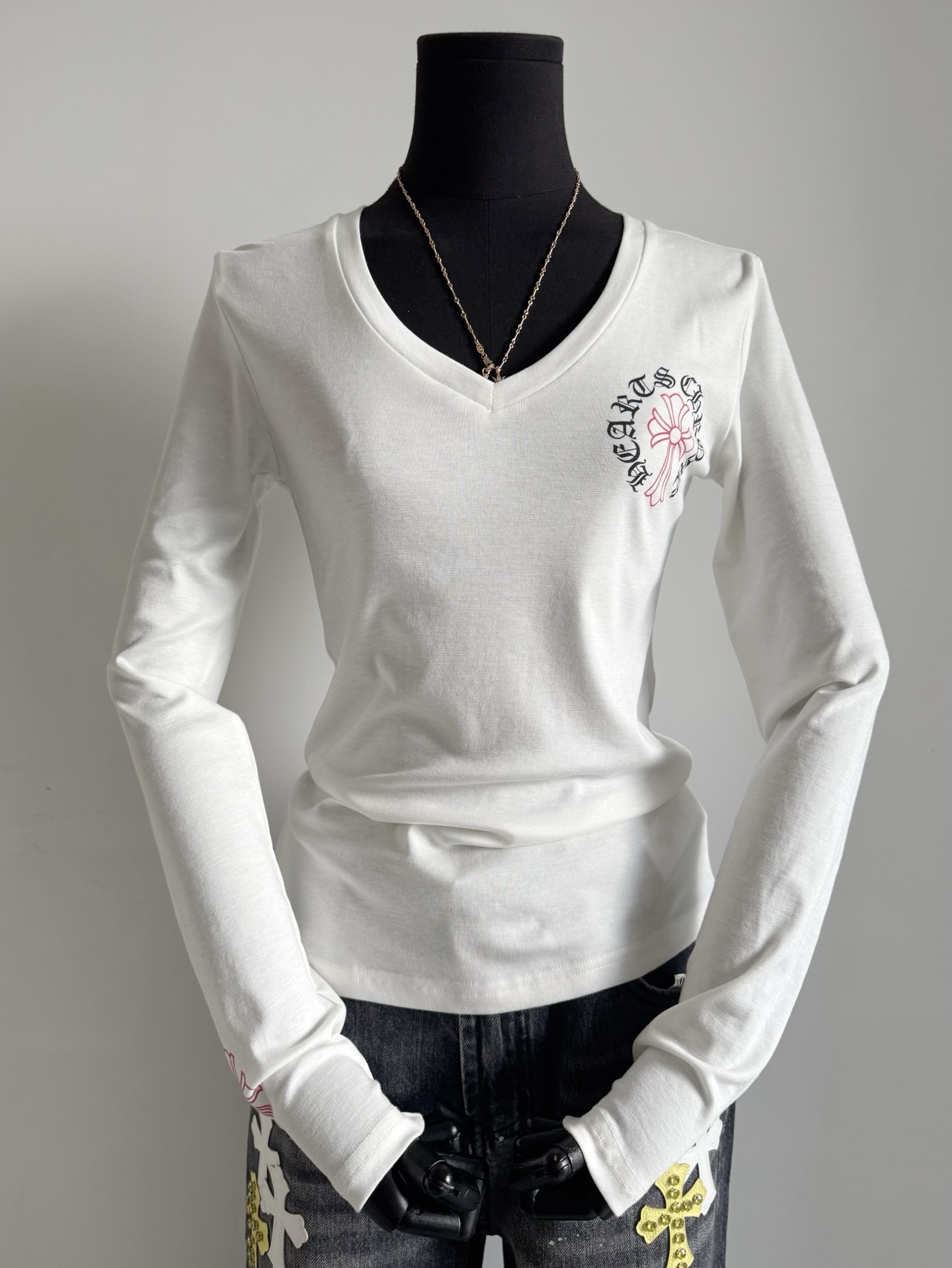 NO:475419,Real photos of white details. Feel soft and delicate through the screen. It is really high-end and easy to wear. Alexander wang19860909白色细节实拍图 隔着屏幕都感受到柔软细腻 真心高级又好穿,,alexander wang,Women's clothing