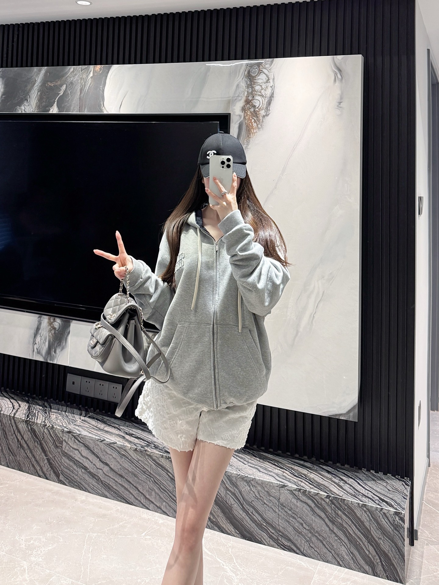 NO:477144,The upper body of the model 168 high-wearing S-size effect, alexander wang19860909自家模特上身 168高穿S码效果,,alexander wang,Women's clothing