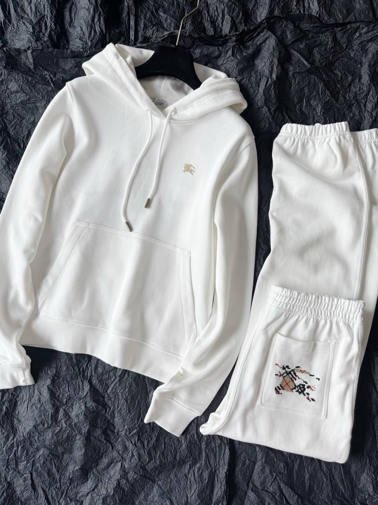 NO:477161,Details of matching casual foot trousers clean, high-end practical wear, alexander wang19860909配套休闲束脚卫裤细节图 干干净净,高级实穿,,alexander wang,Women's clothing