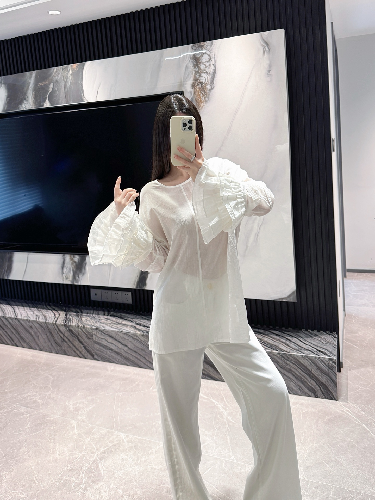 NO:480177,A famous and rich woman loves this kind of feel in everyday life, Alexander wang19860909名媛富婆 日常都爱这种feel,,alexander wang,Women's clothing