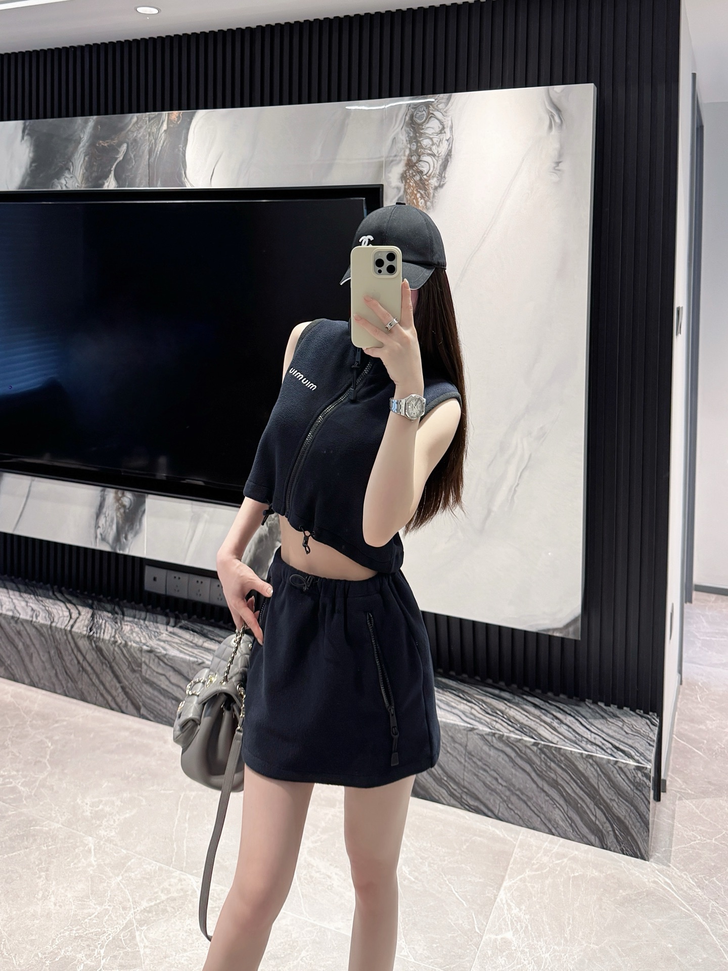 NO:481632,My own model looks vest + skirt set more recommended, skirts, alexander wang19860909自家模特look 马甲+半裙一套更推荐,,skirts,alexander wang,Women's clothing