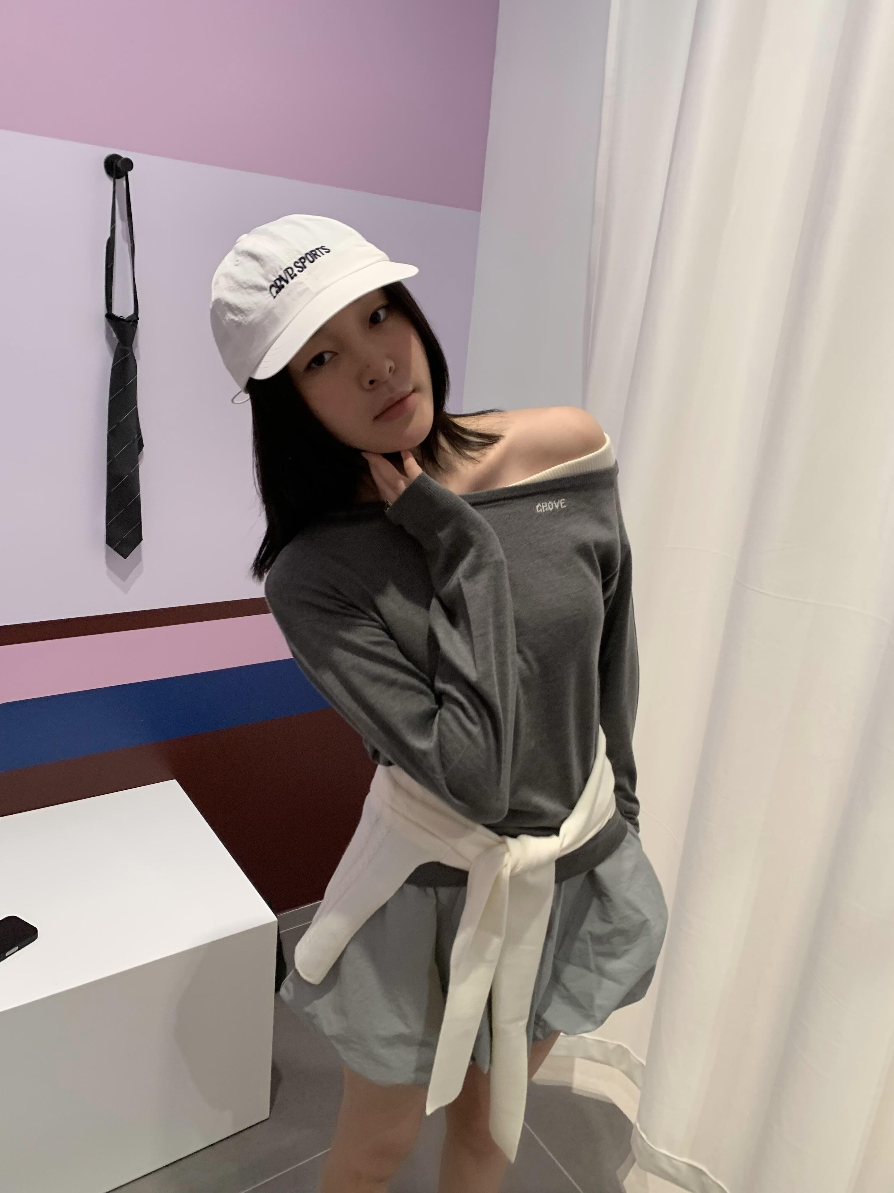NO:486657,Very new style, the kind with very few upper body pictures, alexander wang19860909款式好新阿 上身图都很少的那种,,alexander wang,Women's clothing
