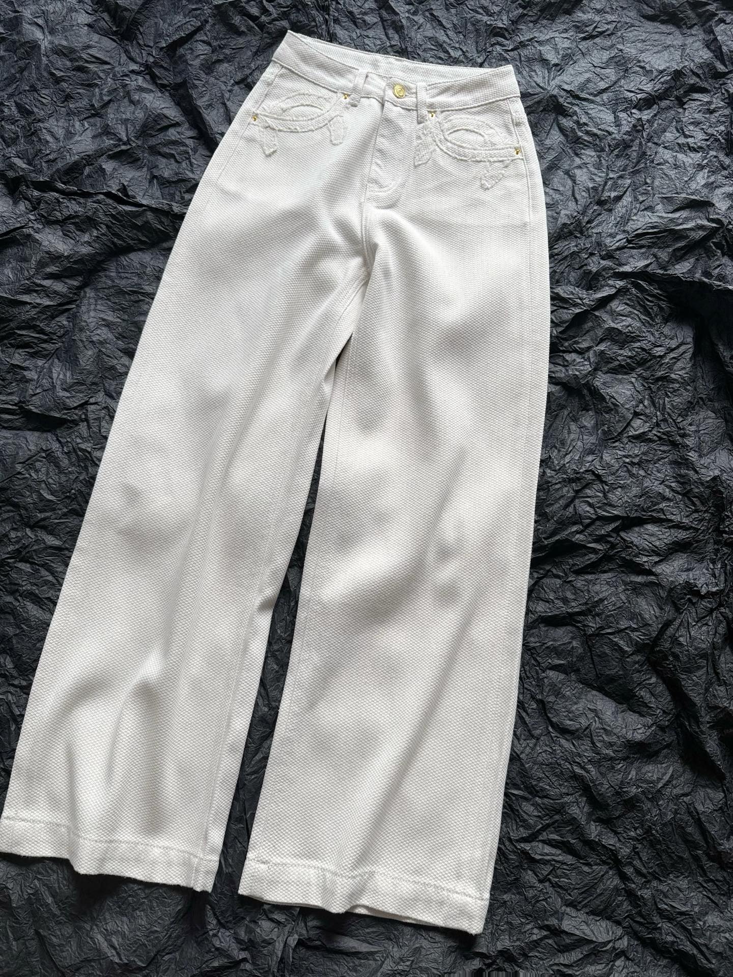 NO:486680,Real photo of white details, soft, comfortable and drape, it must be made with custom fabrics, alexander wang19860909白色细节实拍图 柔软舒适又有垂坠感 还得是定制面料才做得到,,alexander wang,Women's clothing