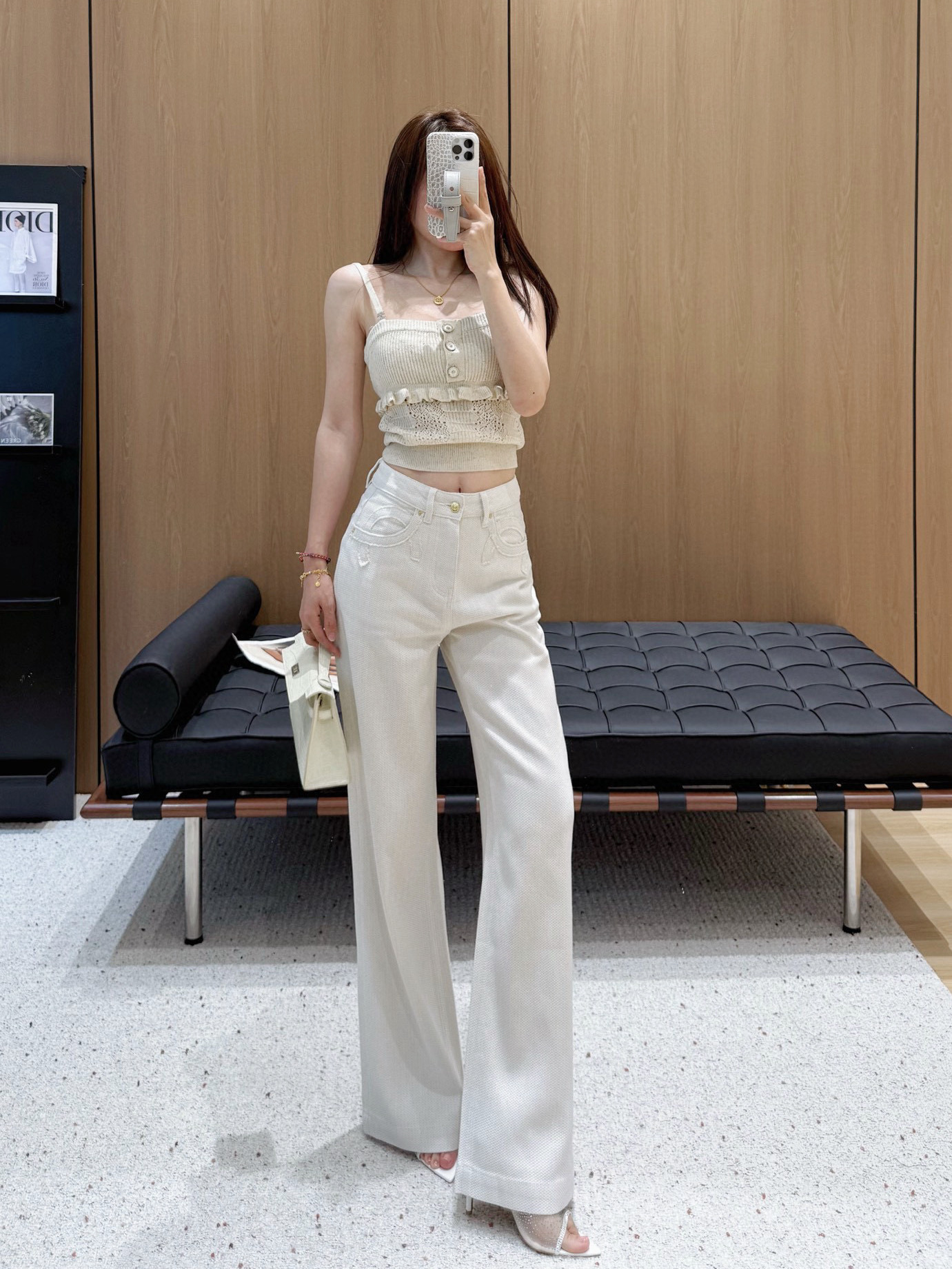 NO:486687,The pants are so good. The kind you want to hide them privately. Alexander wang19860909裤型好好啊 想私藏的那种,,alexander wang,Women's clothing