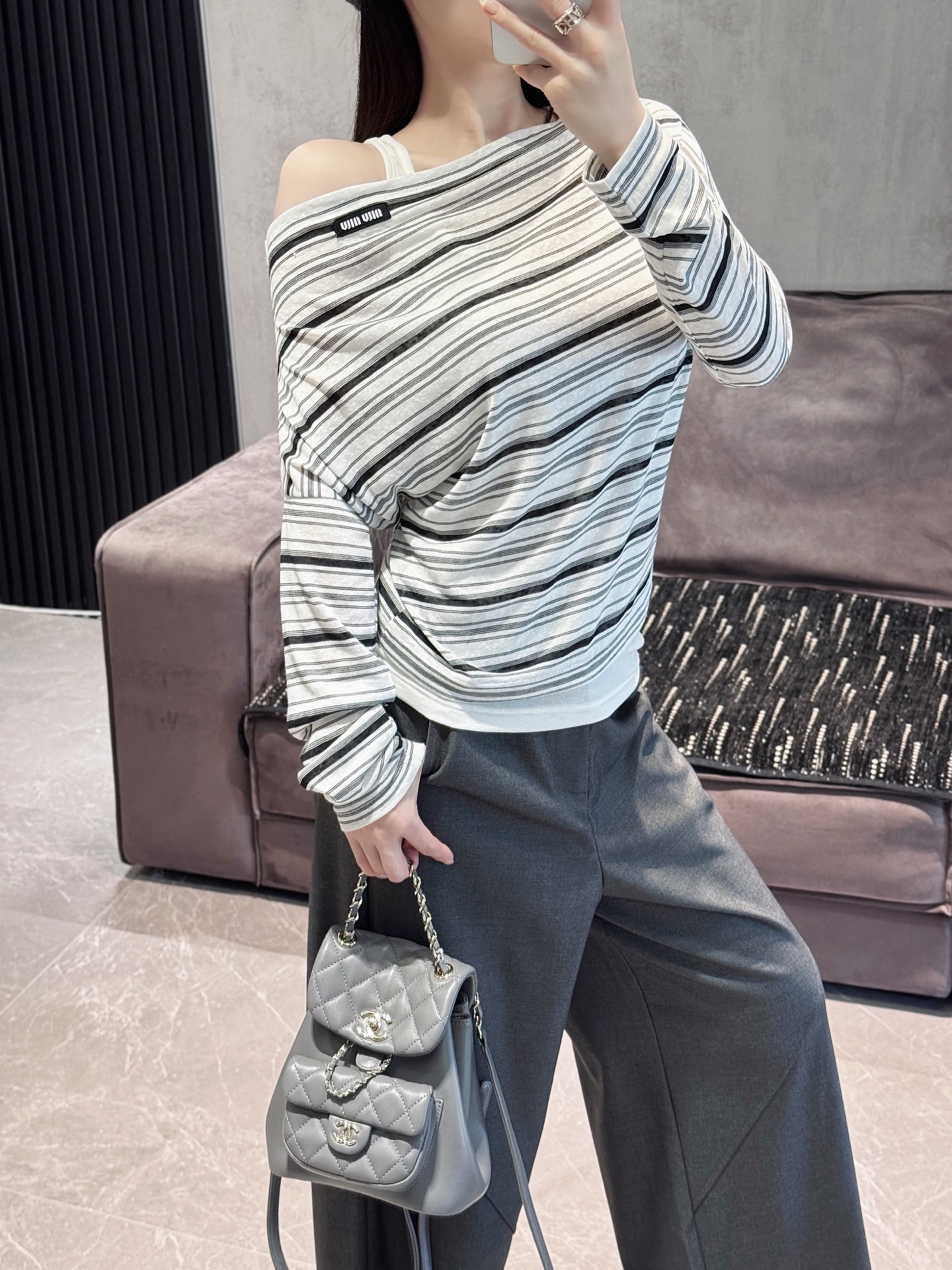 NO:494456,Can be obliquely shoulder-mounted, can be controlled at will, alexander wang19860909可斜肩 可一字肩 任意驾驭,,alexander wang,Women's clothing