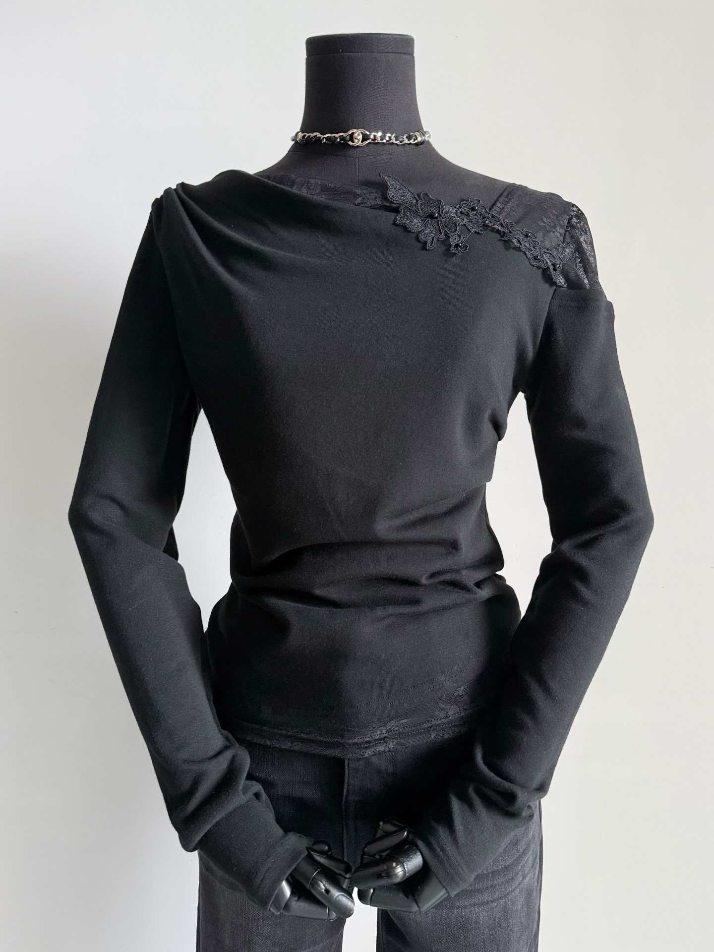 NO:495921,Real black details are super slim, with both design and exquisiteness, alexander wang19860909黑色细节实拍图 超显瘦,设计感和精致感都有,,alexander wang,Women's clothing