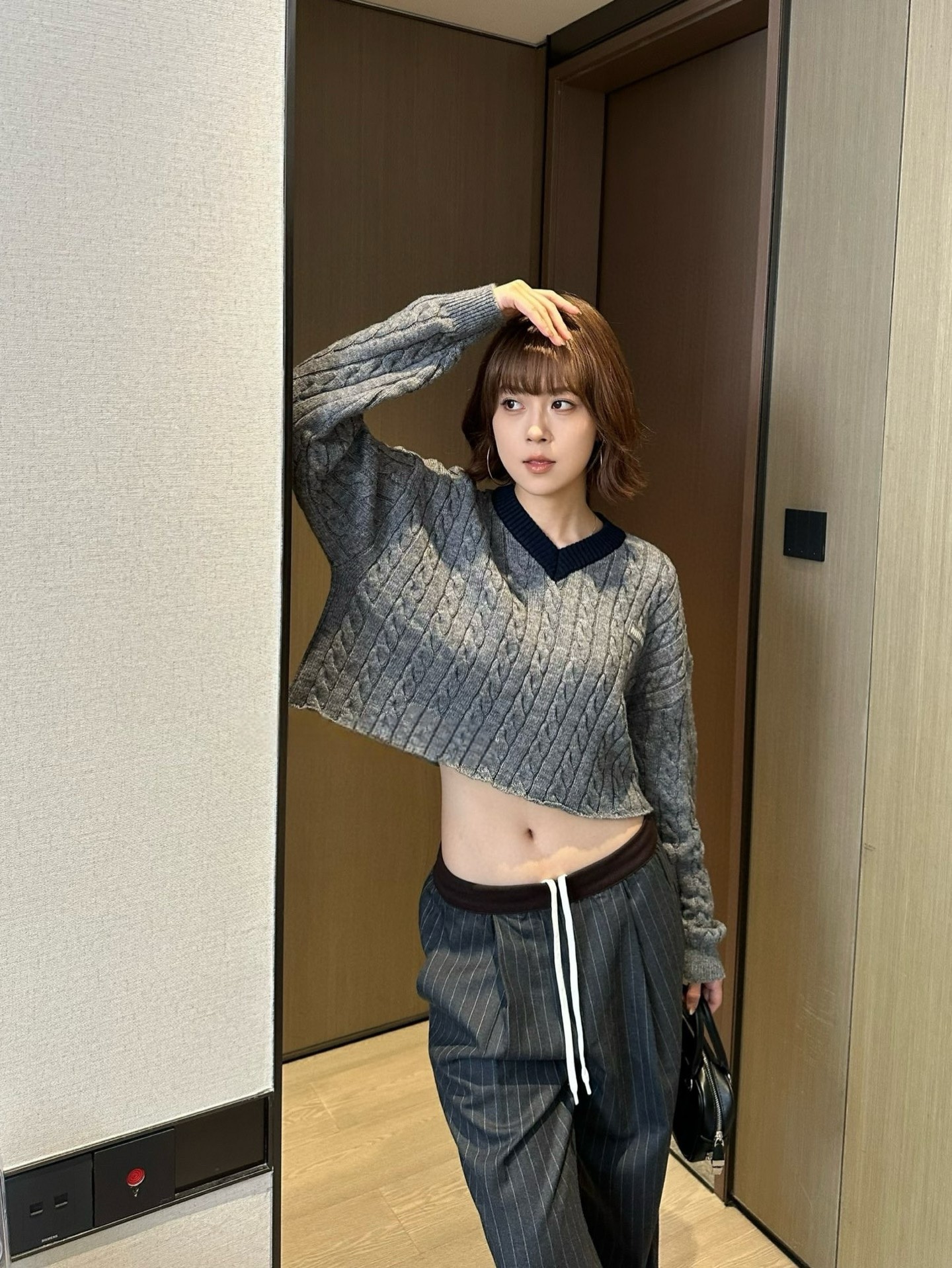 NO:534152,All fashionable girls love it, and it’s beautiful to wear it alone, alexander wang19860909时髦精都爱 单穿也美,,alexander wang,Women's clothing