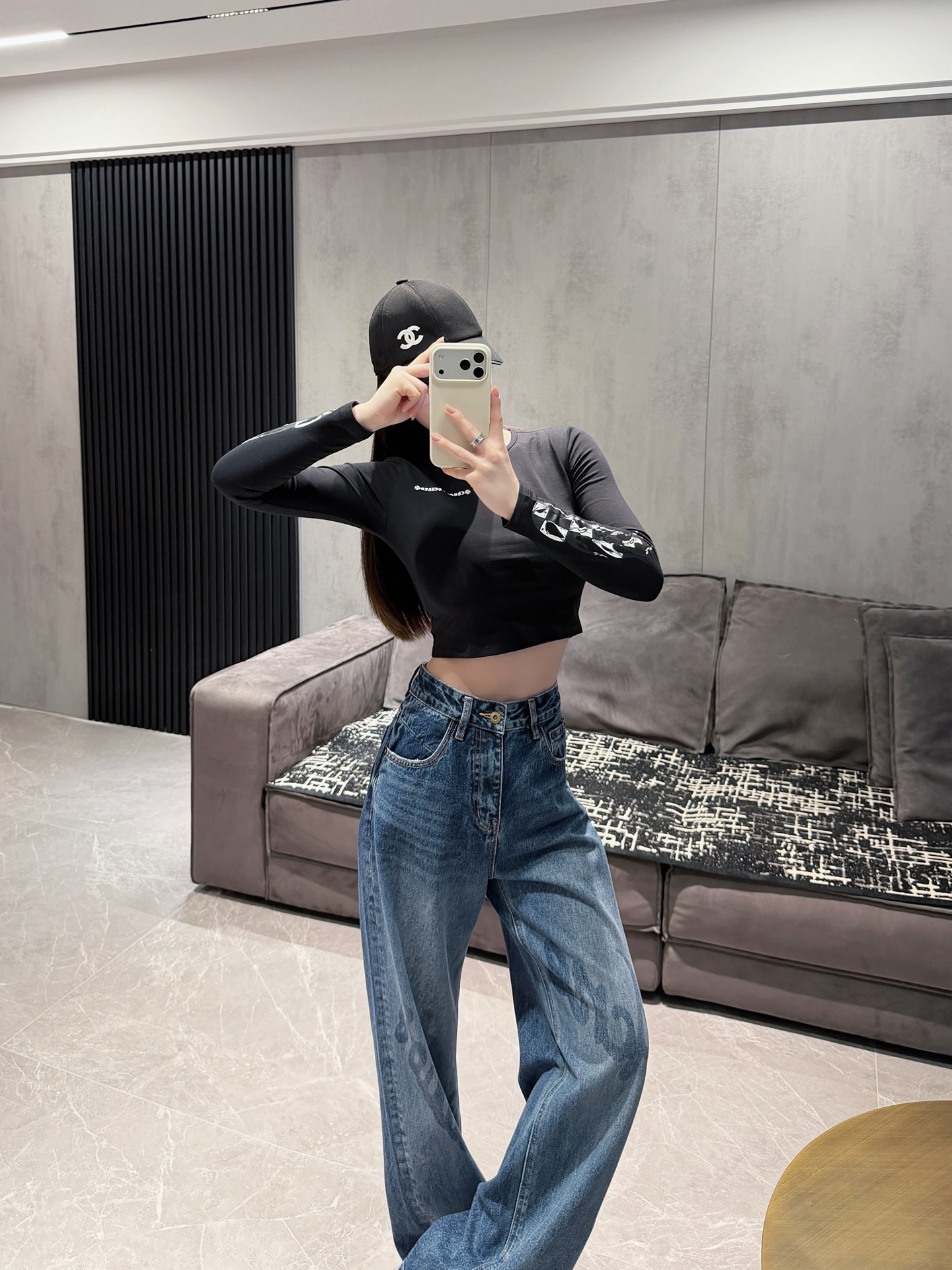 NO:535761,My own model looks with ch scimitar jeans, jeans, alexander wang19860909自家模特look 搭配ch弯刀牛仔裤,,jeans,alexander wang,Women's clothing