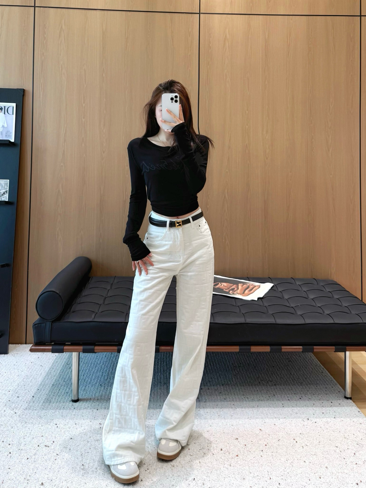 NO:546889,There is no clothes that it cannot match, alexander wang19860909上身look 就没有它搭配不了的衣服,,alexander wang,Women's clothing