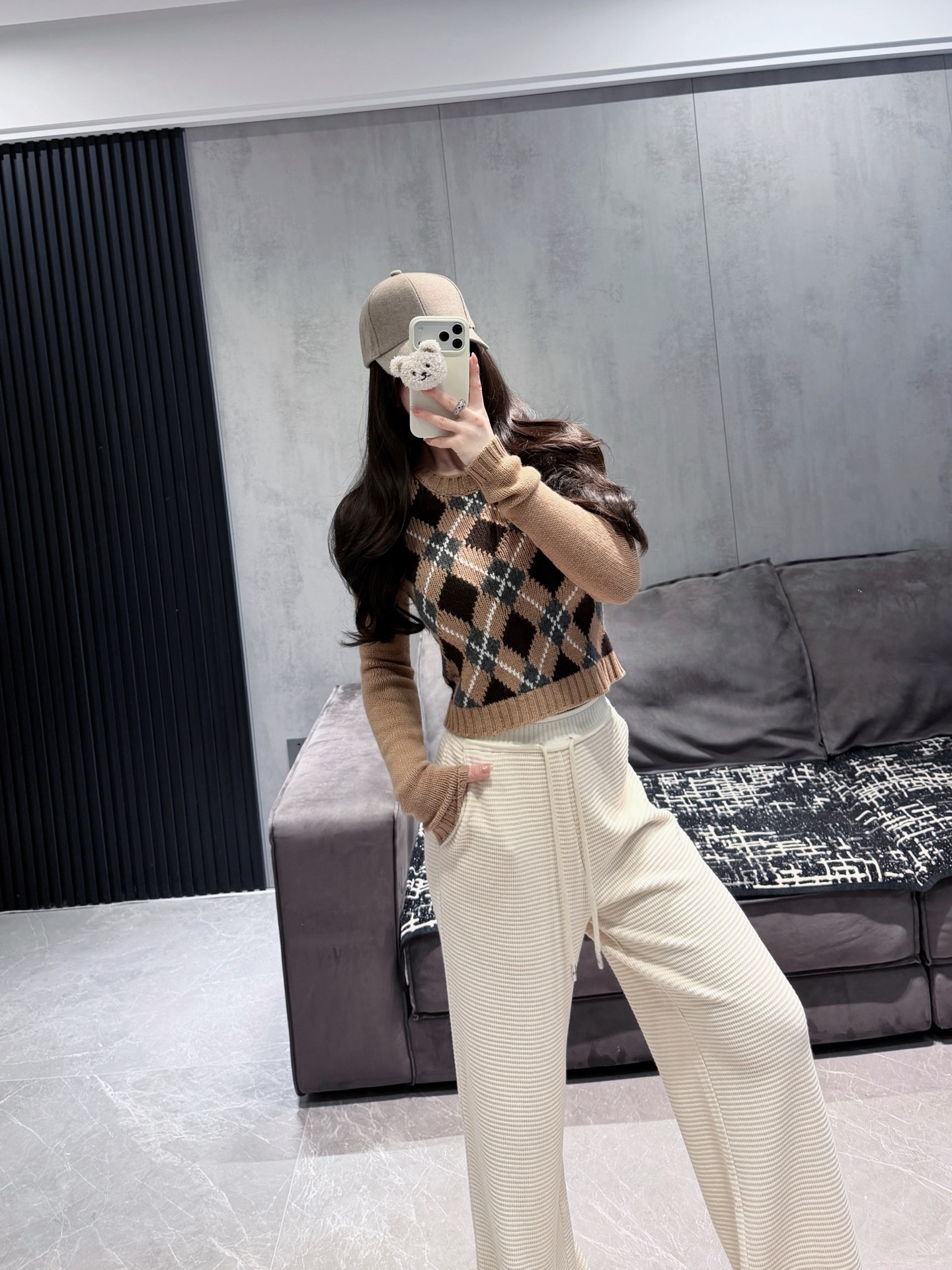 NO:576576,The real thing is so beautiful!! Worth buying one and stocking up on another,,alexander wang19860909实物太美了 !! 值得买一条再囤一条,,alexander wang,Women's clothing