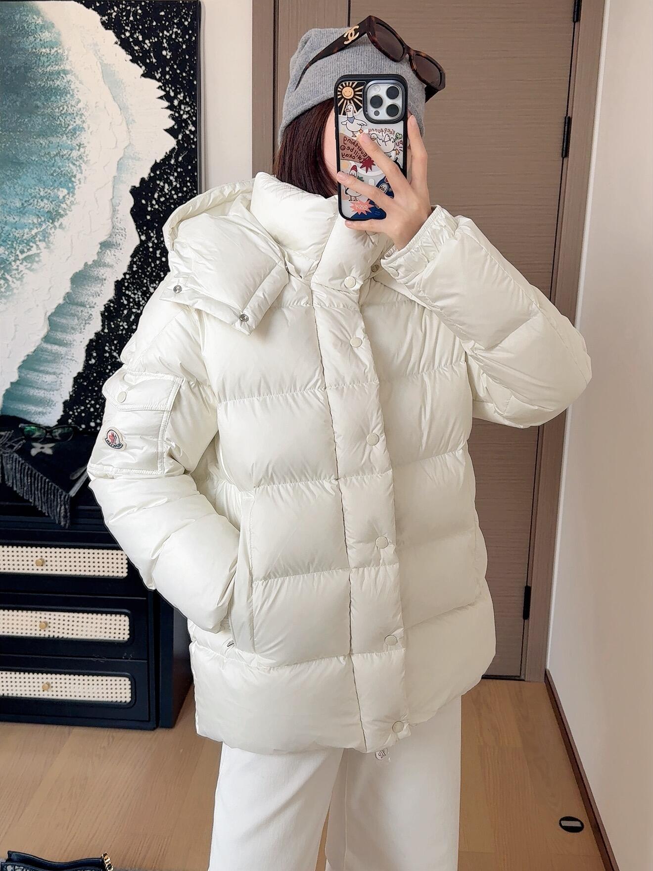 NO:606472,Everyone is praising this matte white, alexander wang19860909都在夸这个雾面白,,alexander wang,Women's clothing