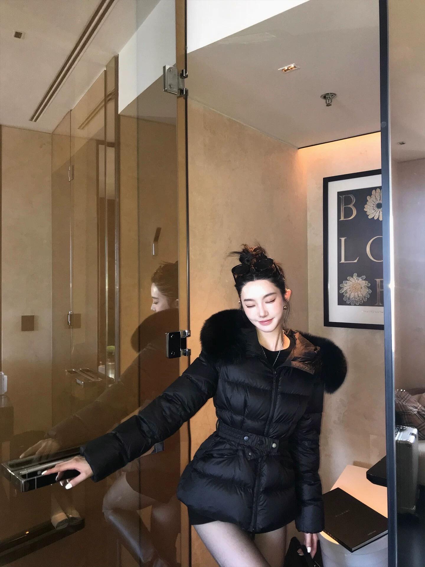 NO:652273,Real rich woman down jacket, so beautiful,,down jacket,alexander wang19860909真·富婆羽绒服 好美阿,,down jacket,alexander wang,Women's clothing