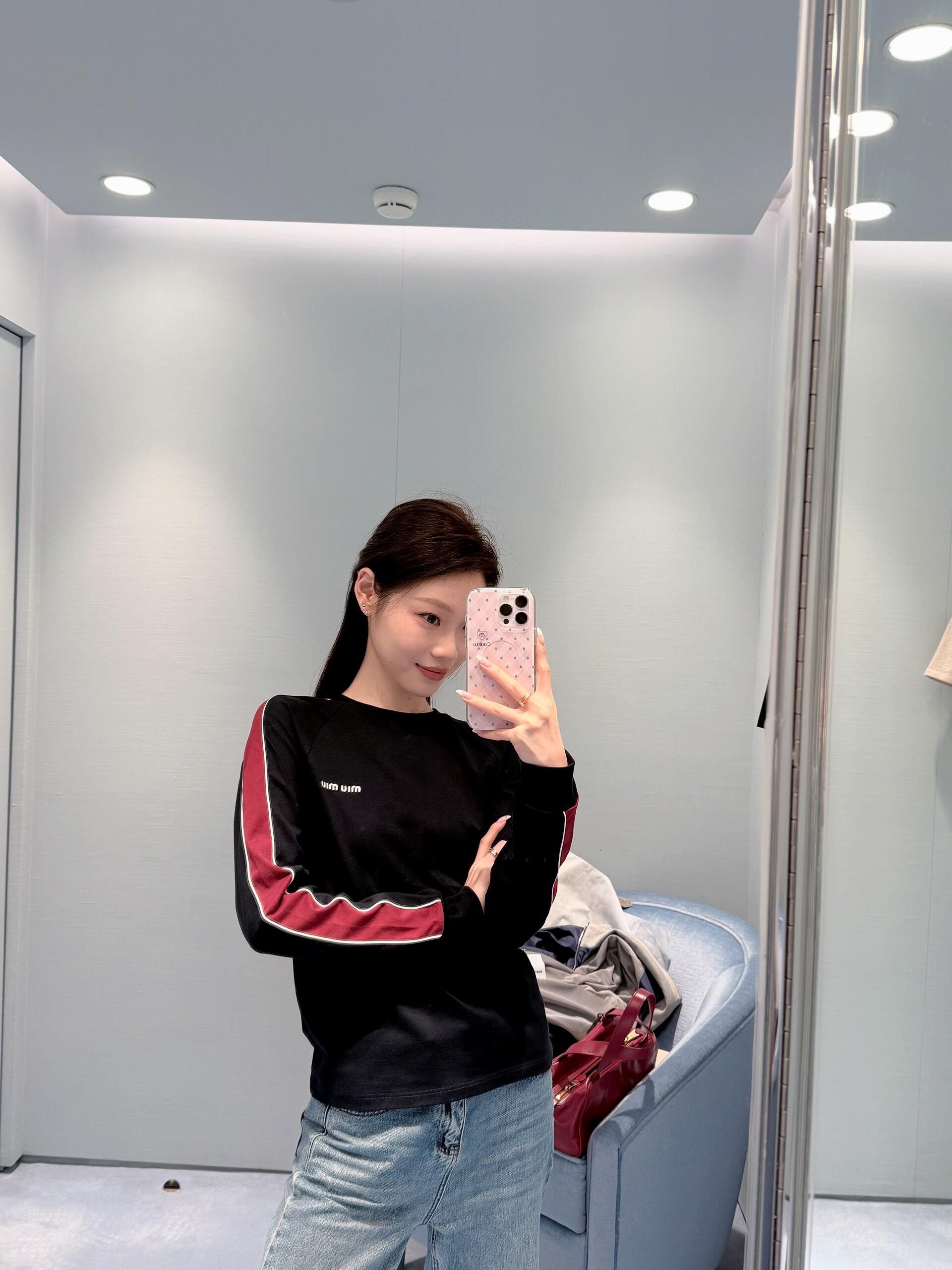 NO:748586,It’s a super new model. There are very few pictures on the top of the cabinet.19860909超新的款 柜子上身图都好少,,,Women's clothing