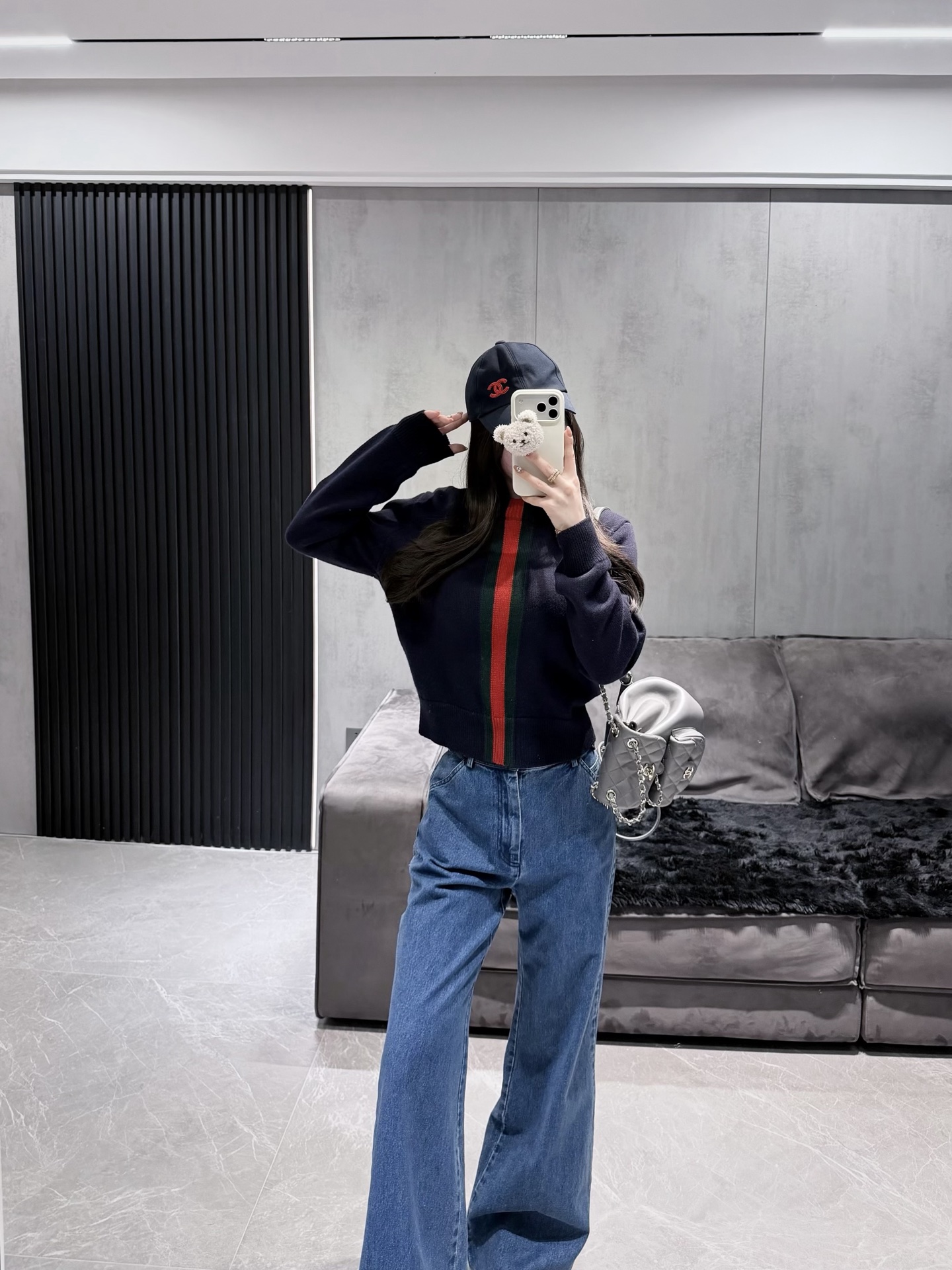 NO:748567,Own model look paired with double C jeans, jeans,19860909自家模特look 搭配双C牛仔裤,,jeans,,Women's clothing