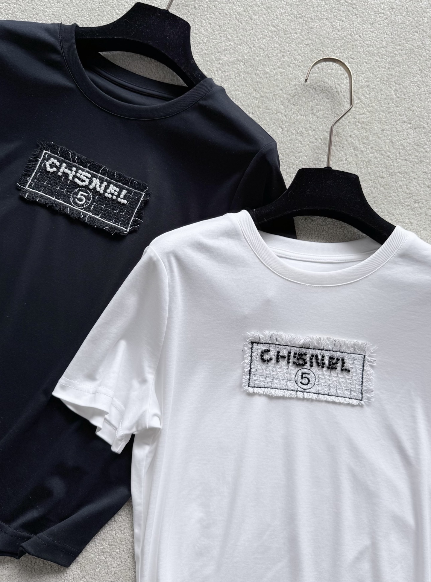 NO:805394,Black·Details Actual Pictures An unforgettable little fragrant tee,,19860909黑色·细节实拍图 让人过目不忘的小香tee,,,Women's clothing