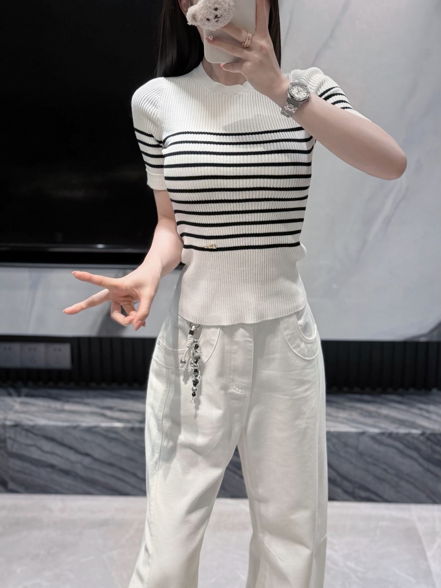 NO:822811,Pair it with a dr striped top for a clean outfit,19860909搭配dr条纹上衣 干干净净一套,,,Women's clothing