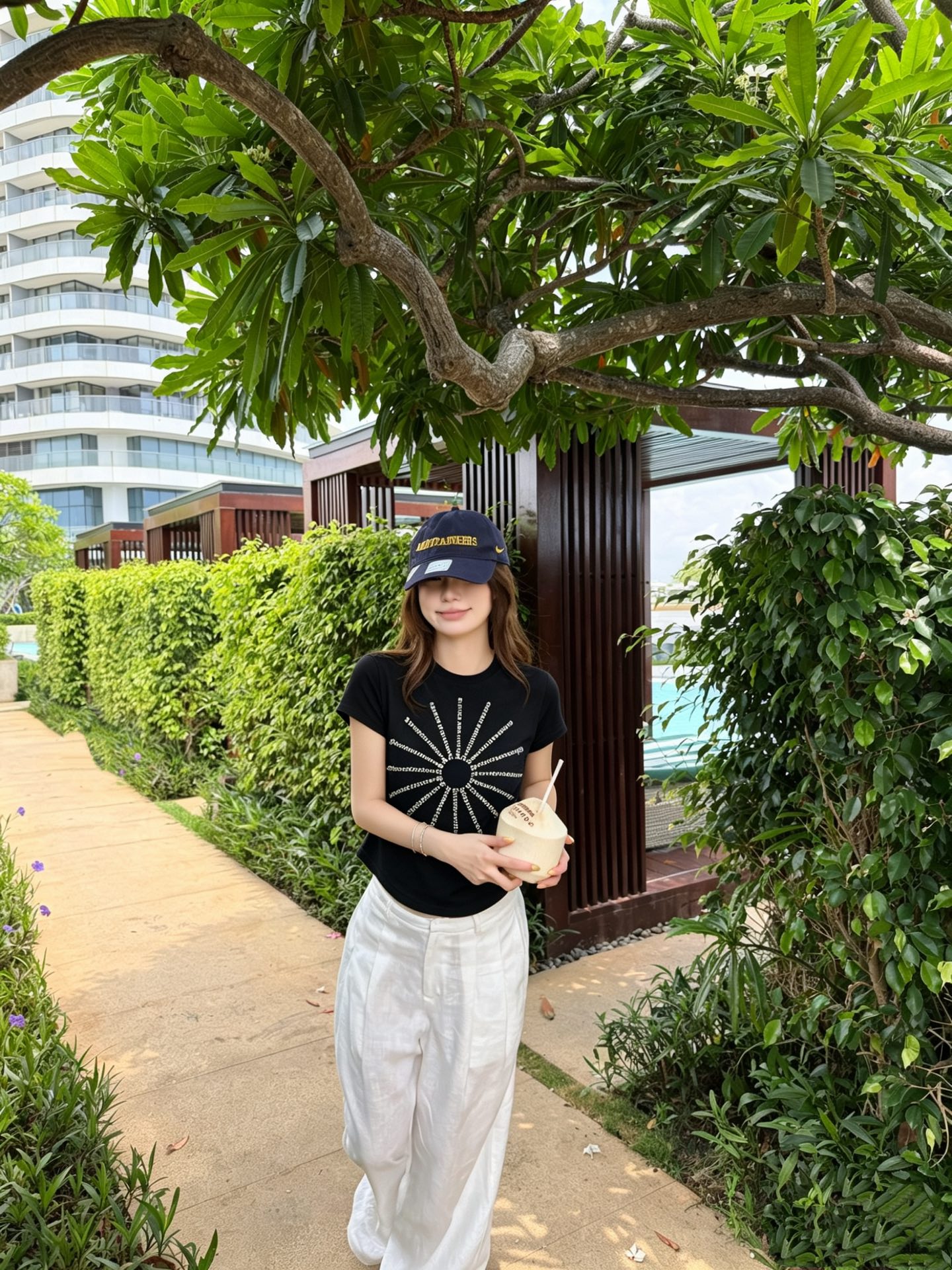 NO:900765,The slim-fitting little tee is worth savoring,19860909修身小tee 值得细细品味,,,Women's clothing
