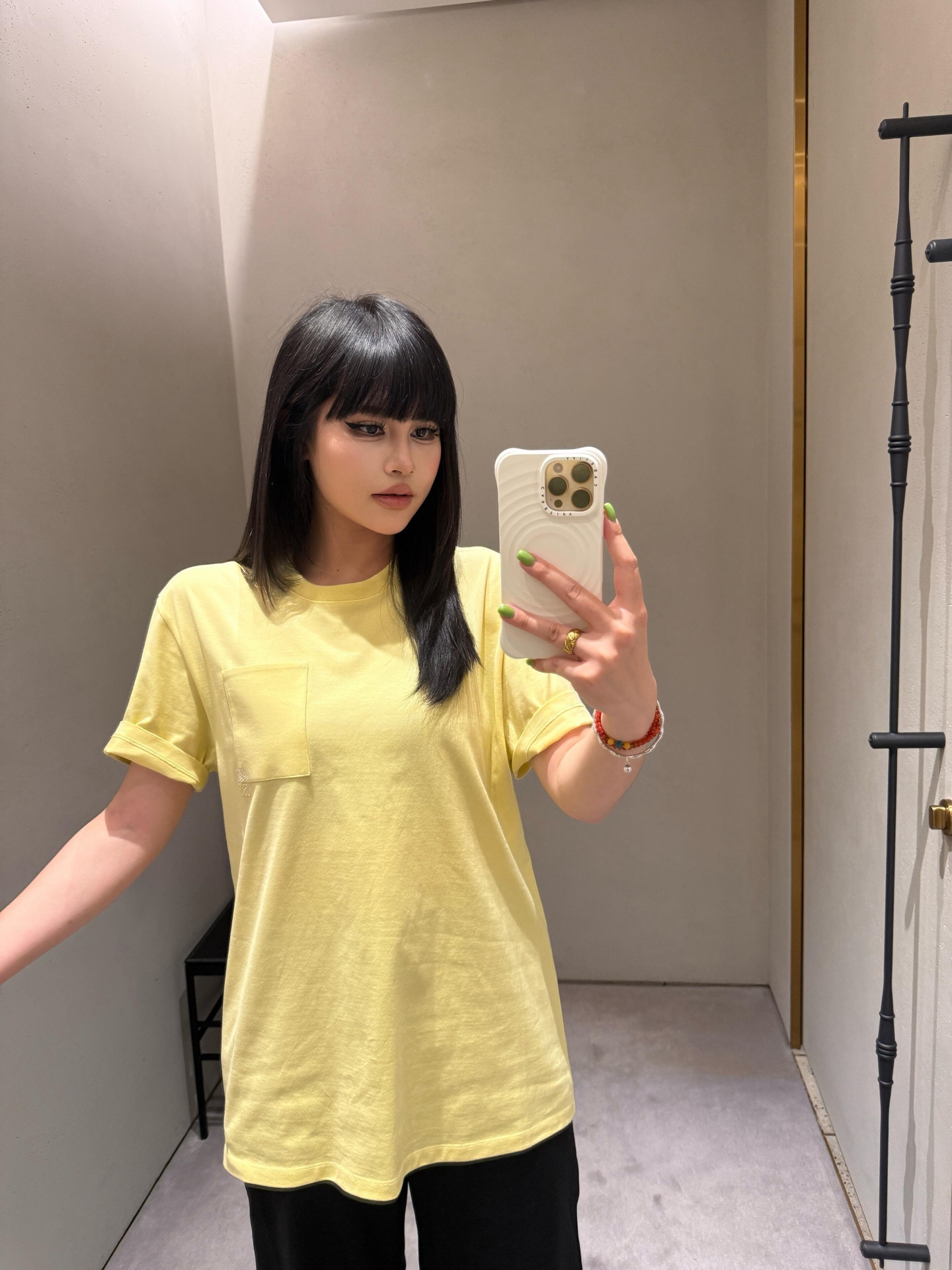 NO:944347,You can share it with your family, the price/performance ratio is unbeatable,19860909可以和家属一起共享 性价比无敌,,,Women's clothing