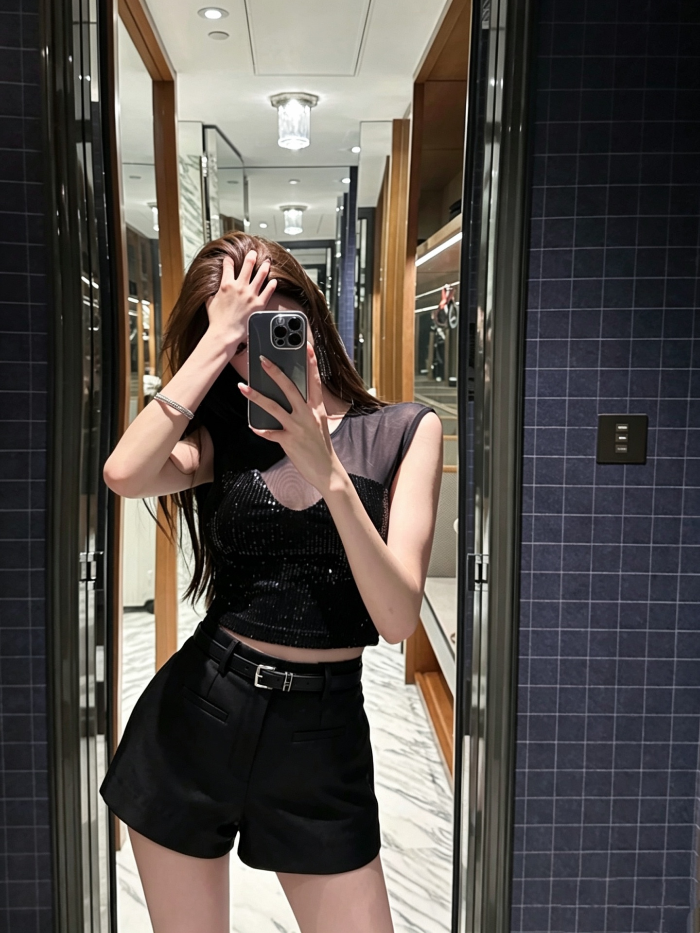NO:893816,I want to weld these shorts on my body. They are amazing!!,,shorts,19860909这条短裤我要焊在身上 太绝了 !!,,shorts,,Women's clothing