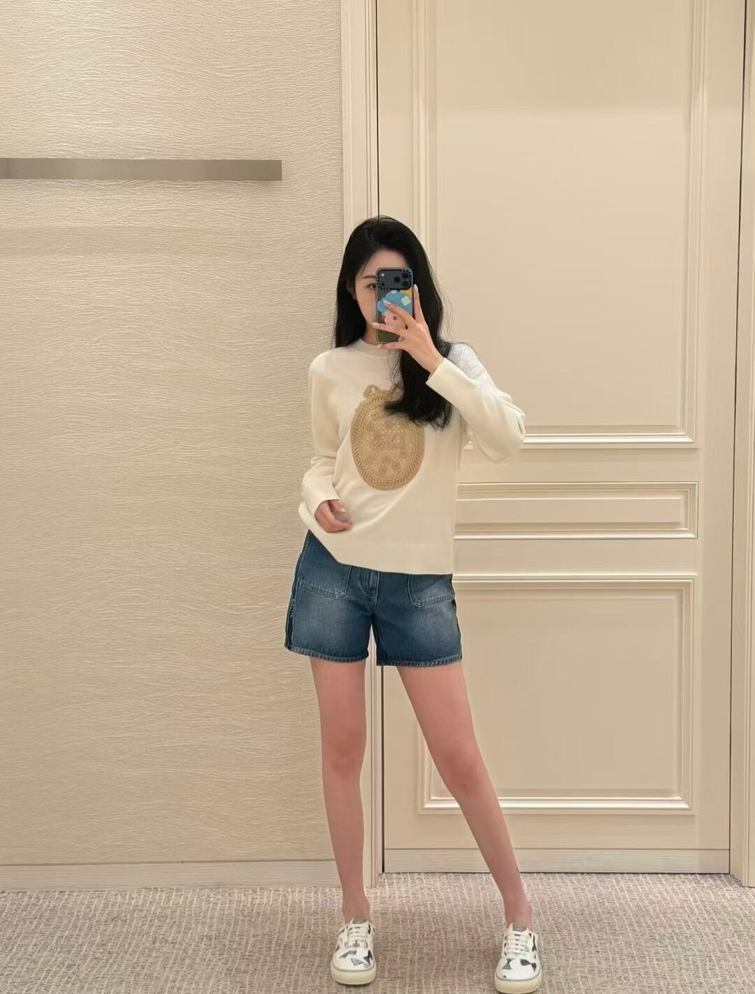 NO:903556,Popular models at the counter,,19860909柜台热门款,,,Women's clothing