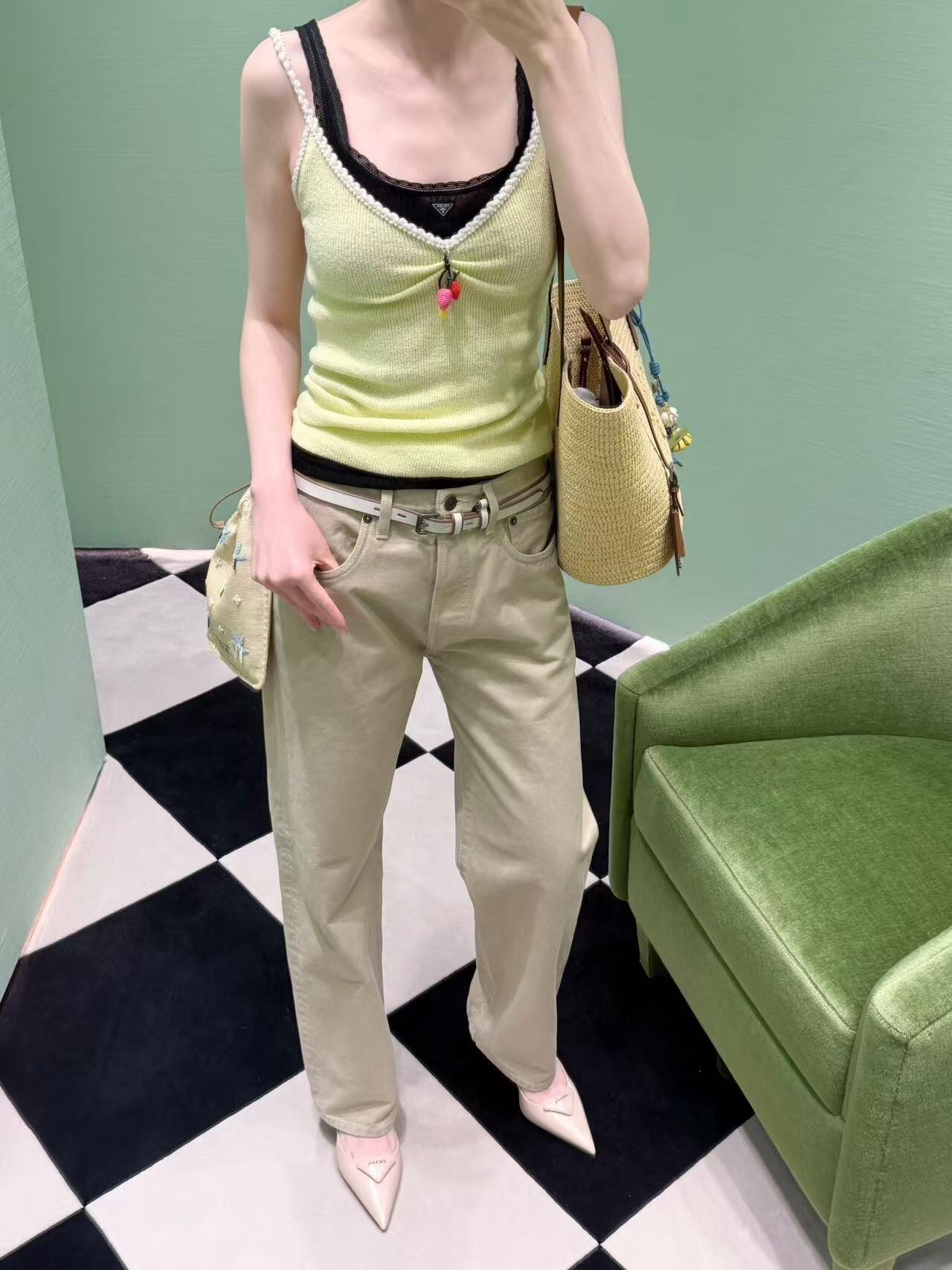 NO:923866,Very high recognition,19860909辨识度极高,,,Women's clothing